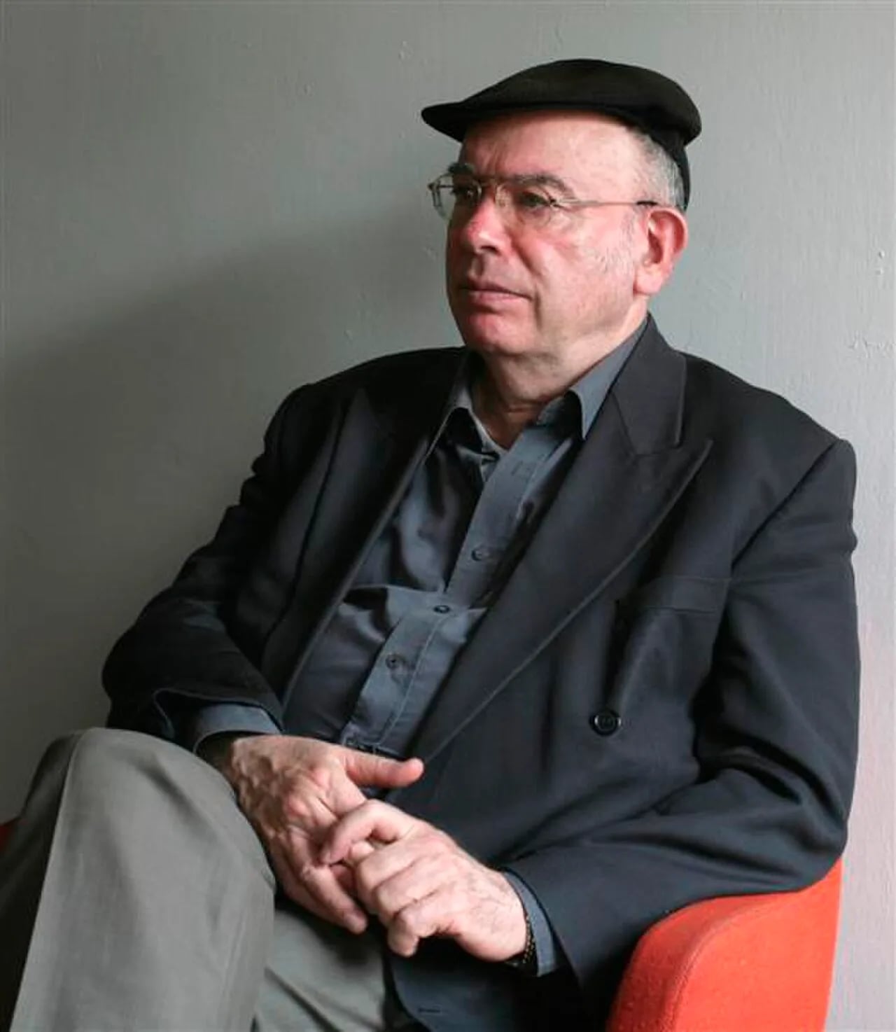 Portrait of Mordechai Omer (1941–2011) – memorial page