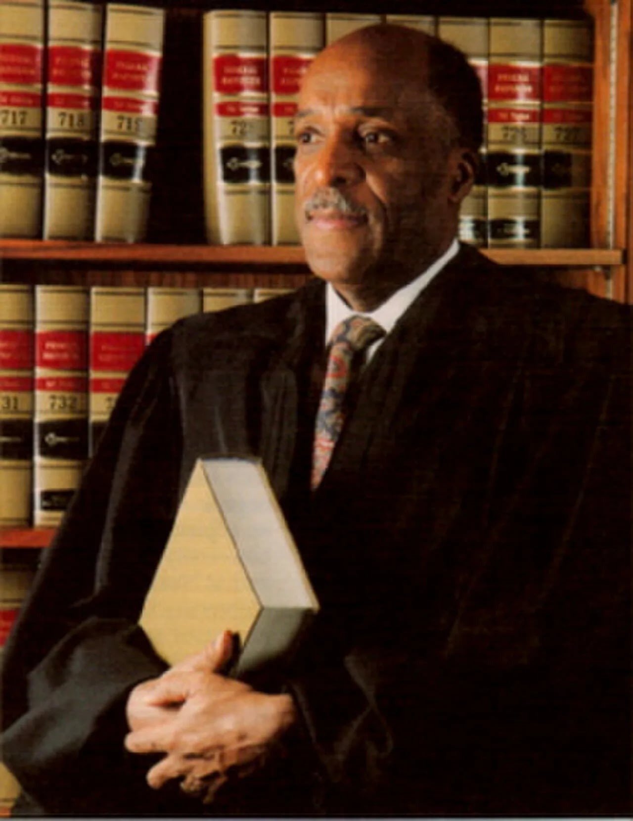 Porträt von Nathaniel R. Jones (1926–2020) – Gedenkseite