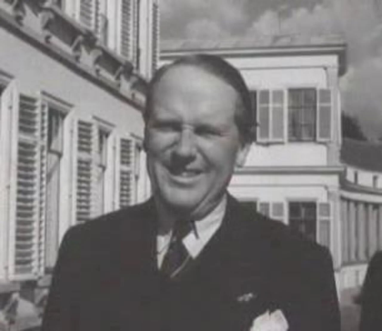 Portrait of Johan Willem Beijen (1897–1976) – memorial page