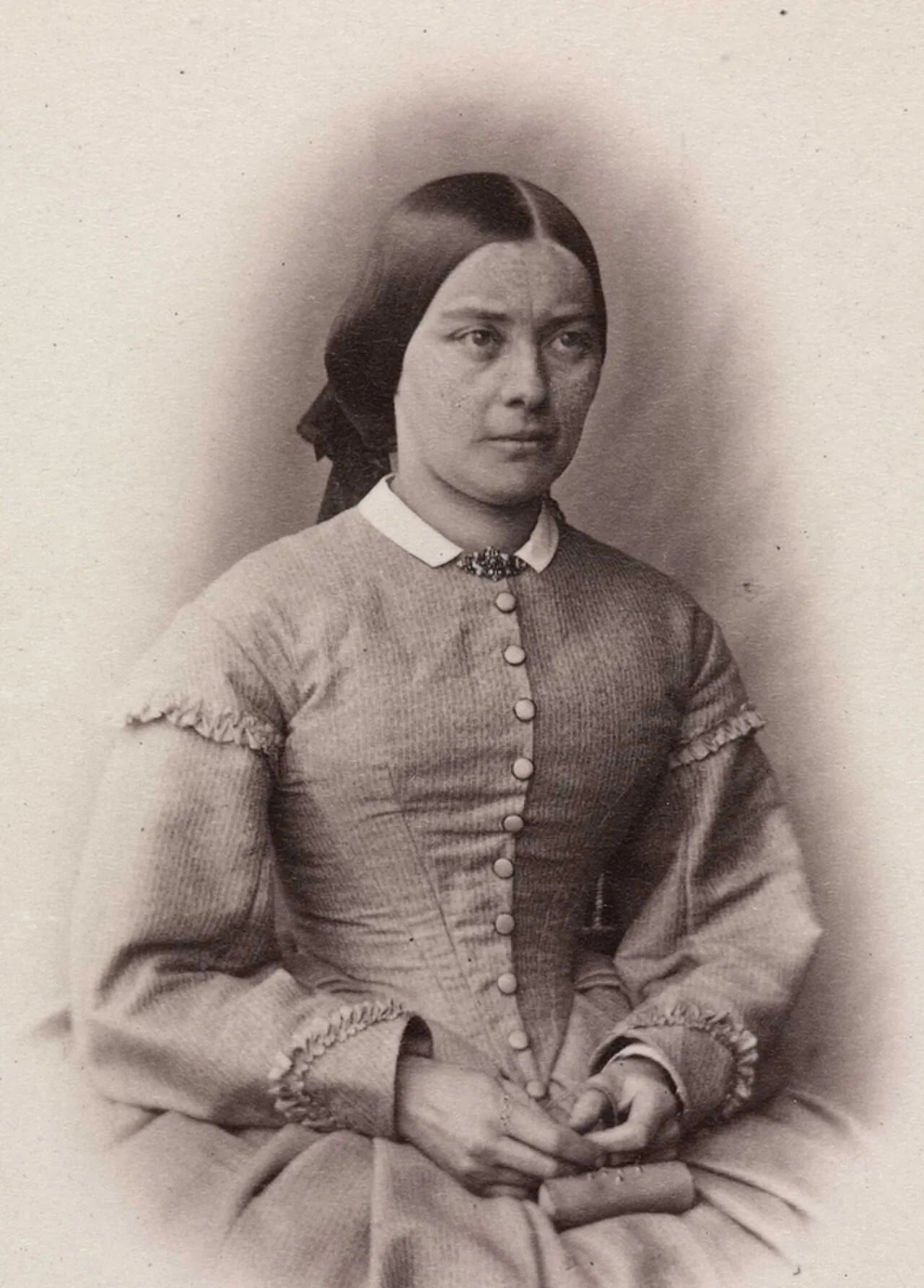 Portrait of Josephine Grundseth (1841–1918) – memorial page
