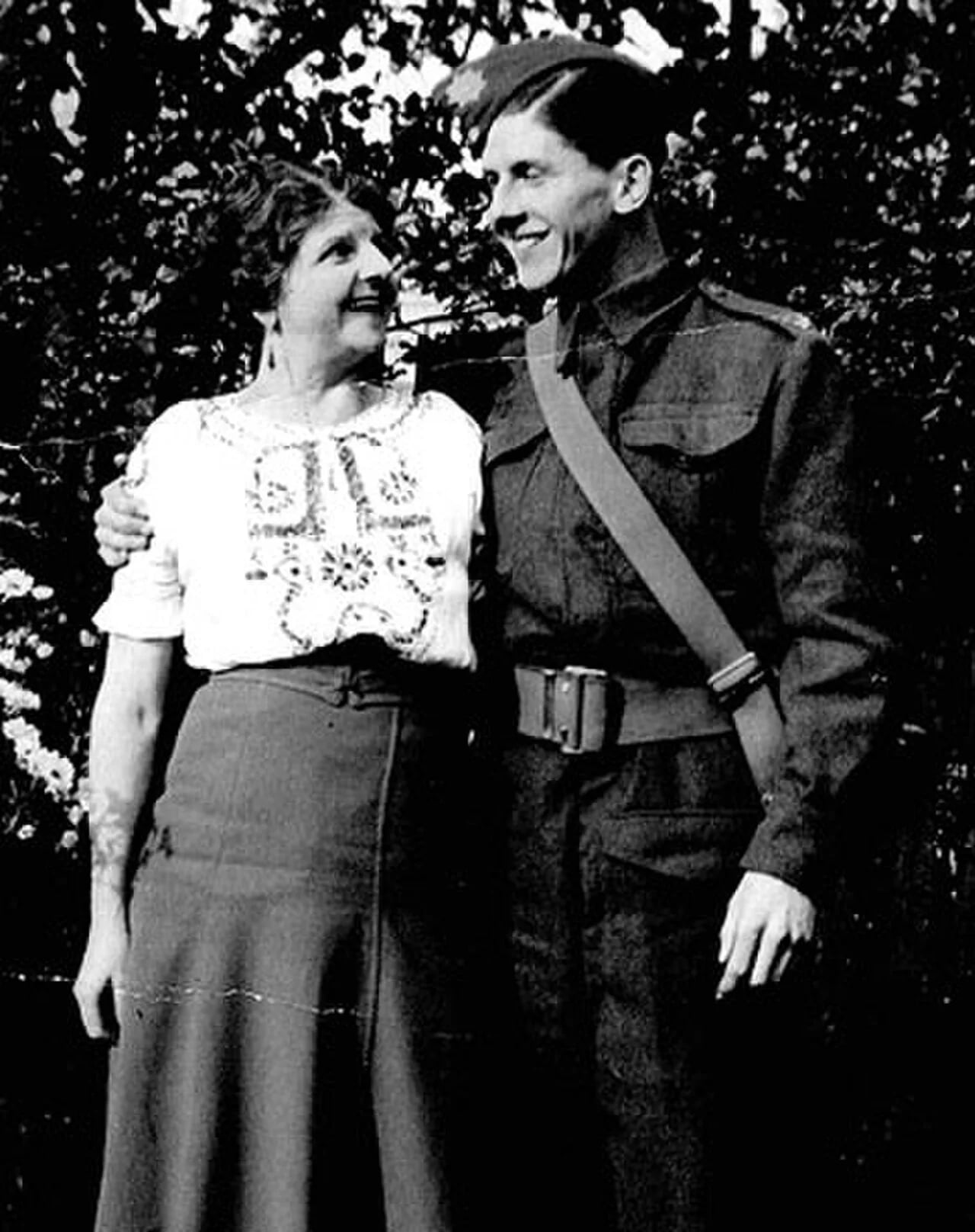 Porträt von Nella Last (1889–1968) – Gedenkseite