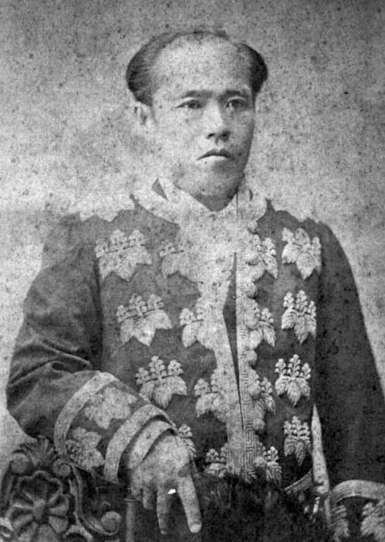 Portrait of Tokugawa Mochitsugu (1844–1906) – memorial page