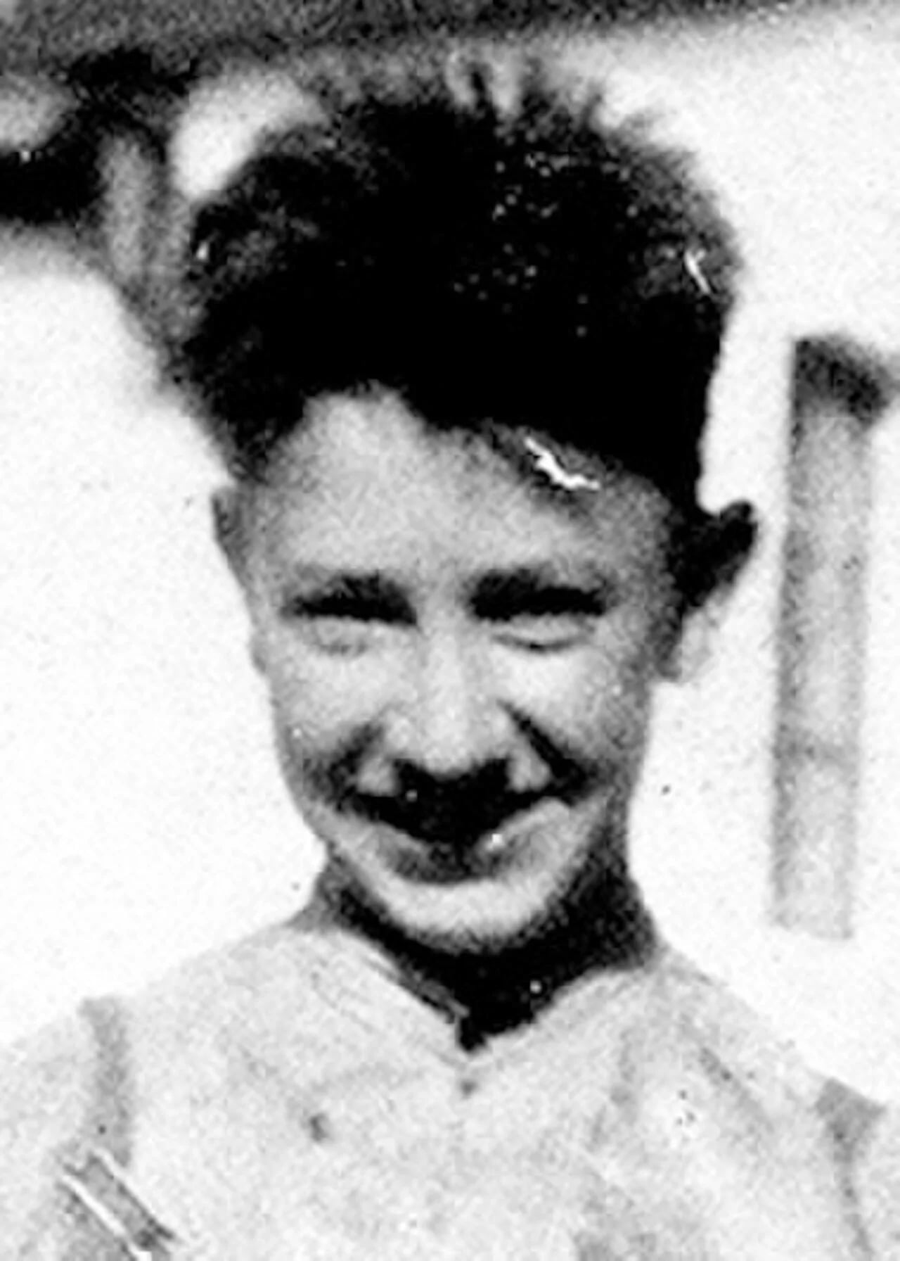 Portrait of Hans J. Wegner (1914–2007) – memorial page