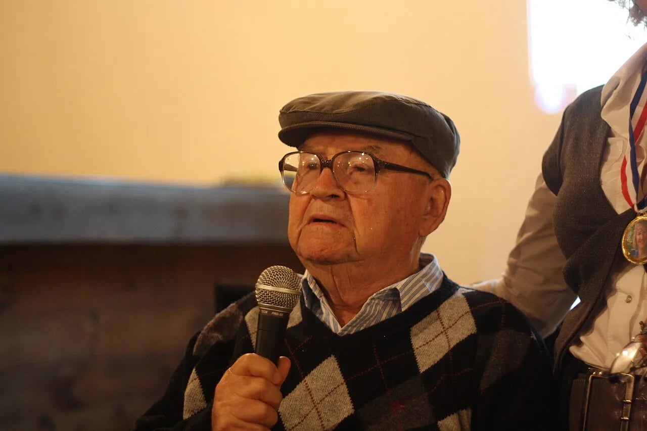 Portrait of Micha Talmon (1922–2013) – memorial page