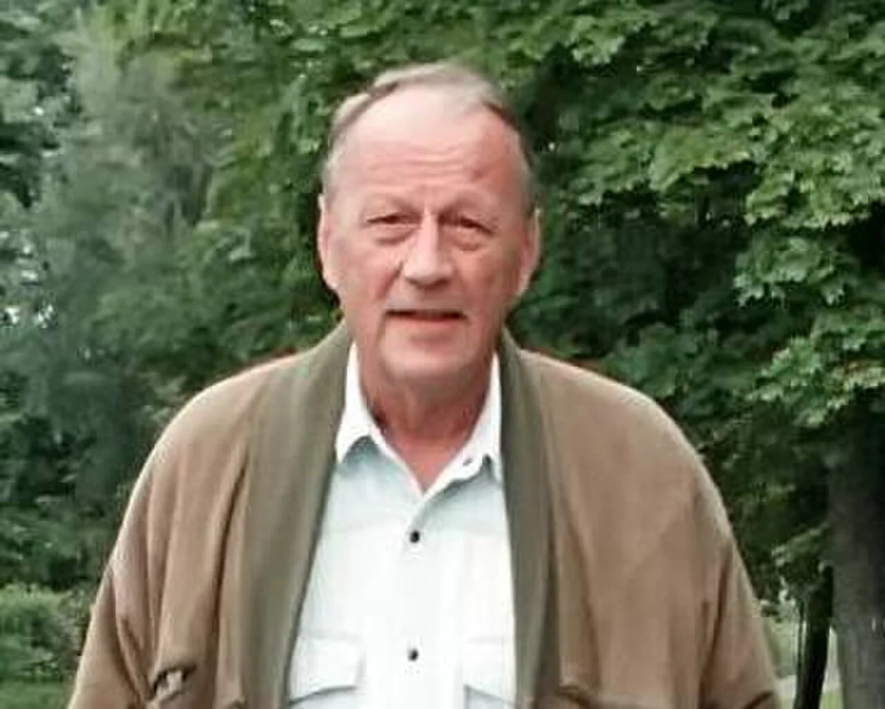 Porträt von Björn von der Esch (1930–2010) – Gedenkseite