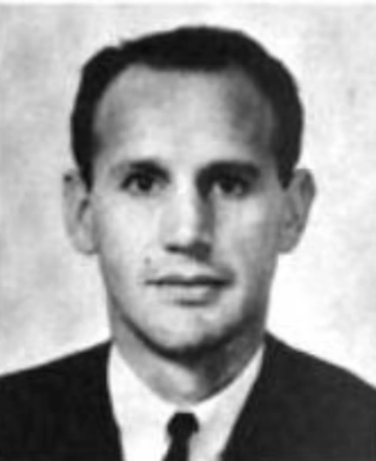 Portrait of Nicholas Alexander Veliotes (1928–2024) – memorial page