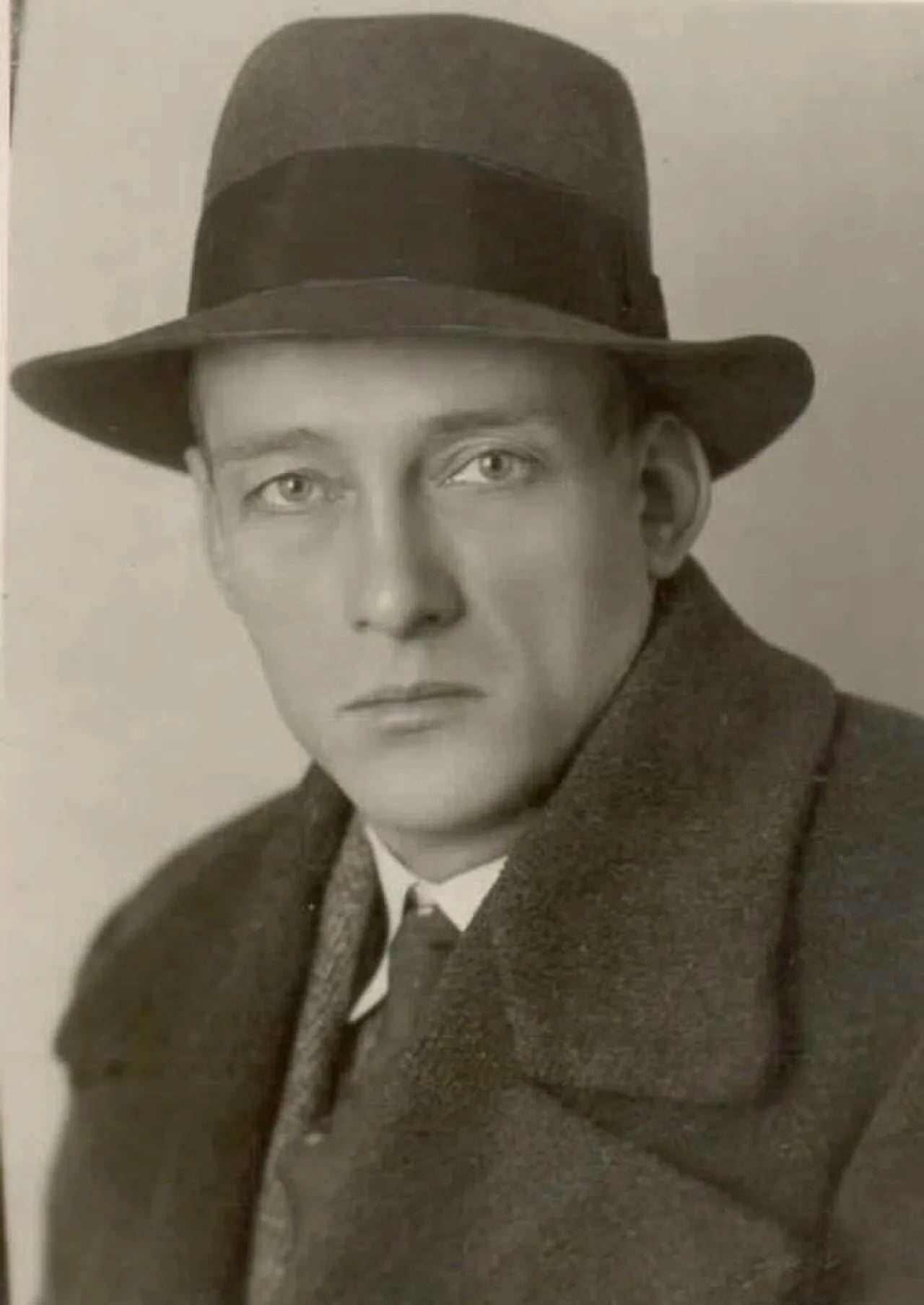 Porträt von Maks Furijan (1904–1993) – Gedenkseite