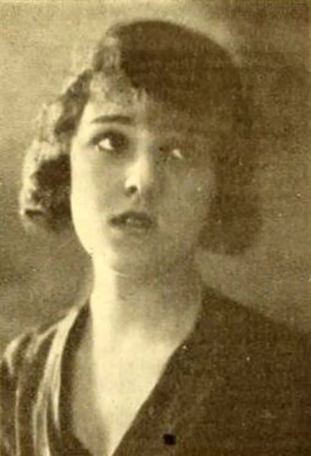 Porträt von Nina Byron (1900–1987) – Gedenkseite