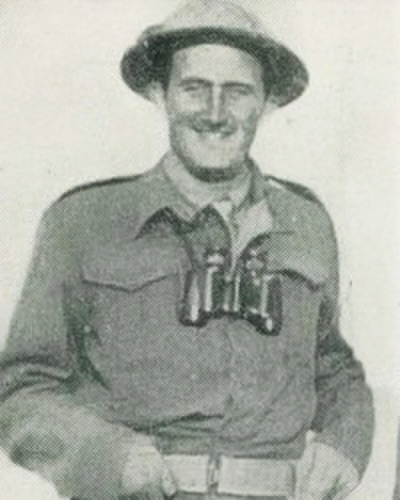 Portrait of Noel Crump (1916–1995) – memorial page