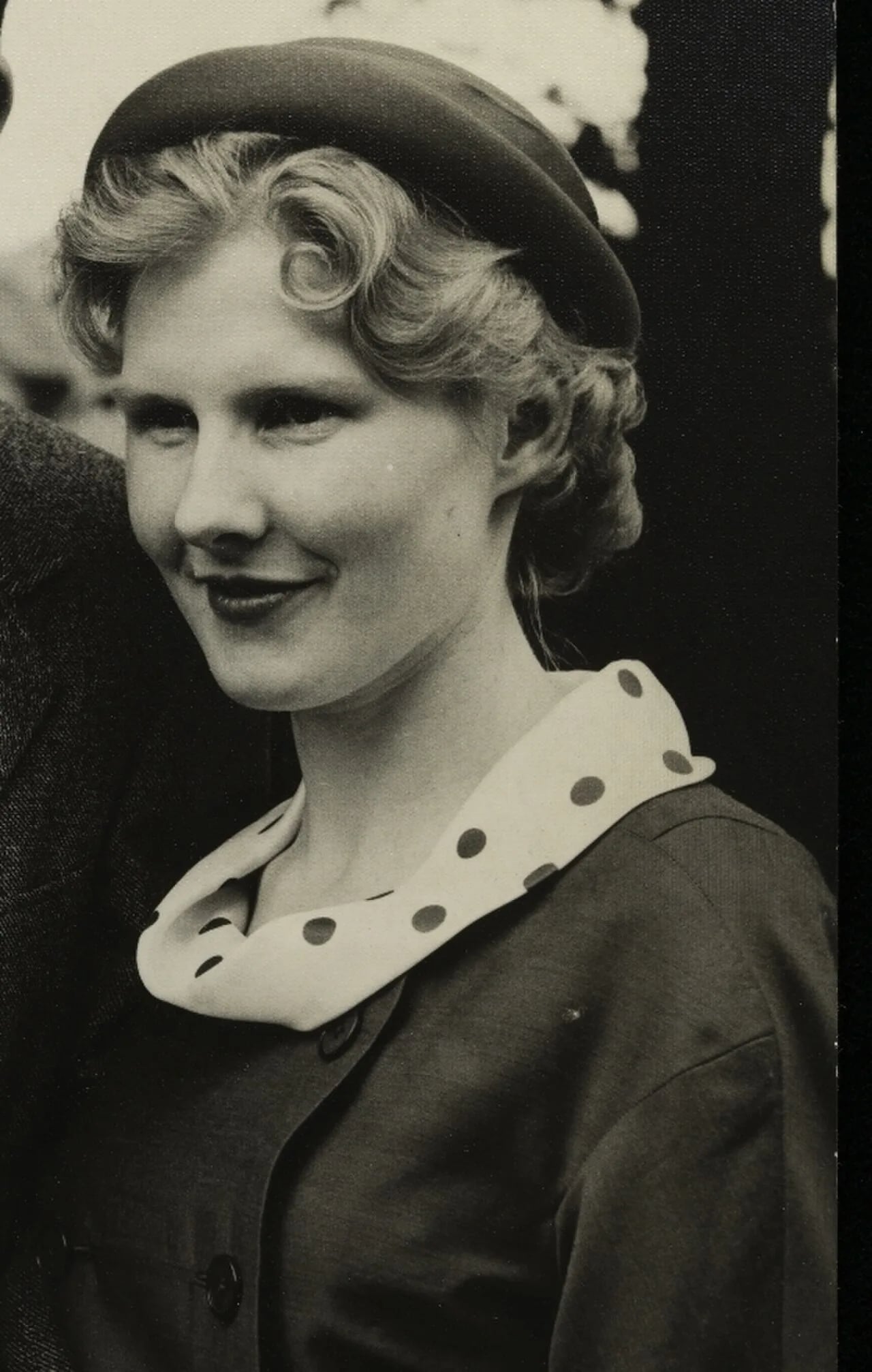 Portrait of Noreen Murray (1935–2011) – memorial page