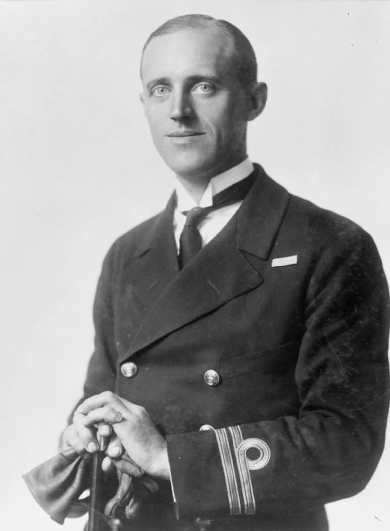 Portrait of Norman Douglas Holbrook (1888–1976) – memorial page