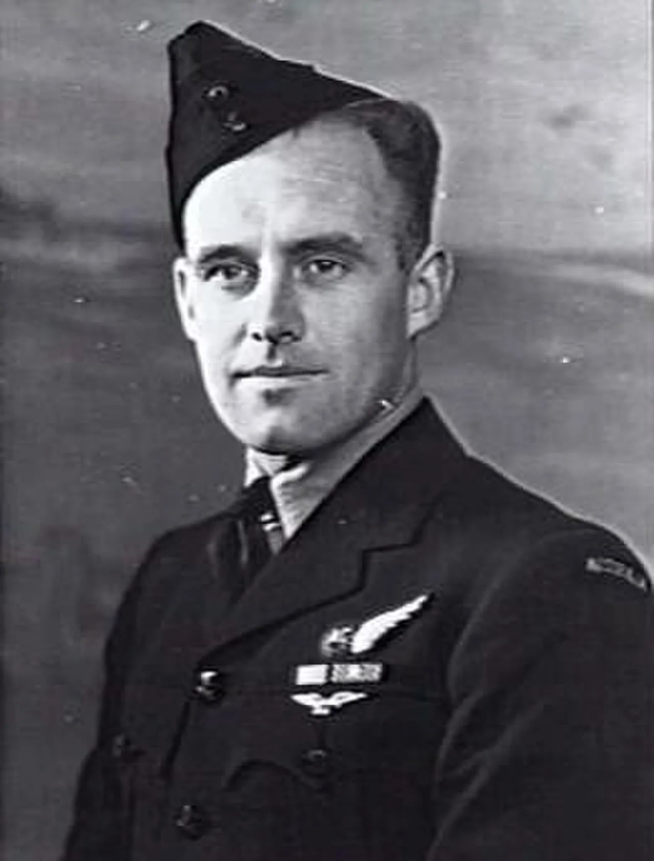 Porträt von Norman Williams (1914–2007) – Gedenkseite