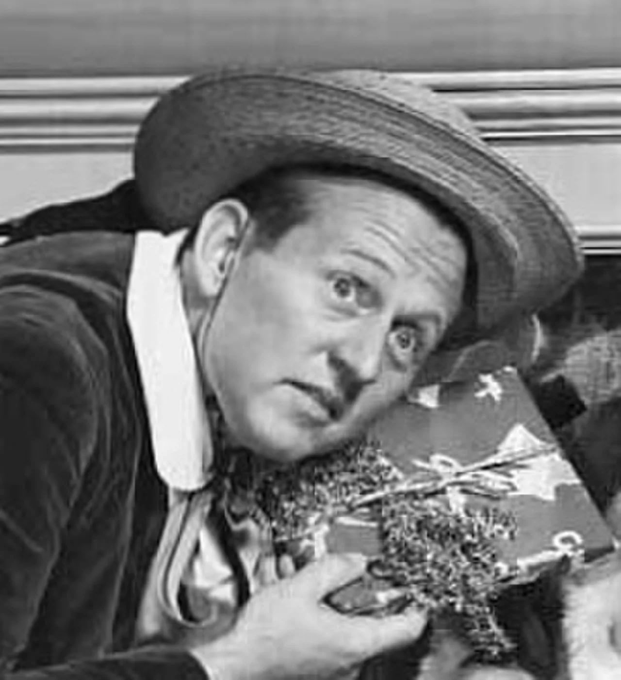 Portrait of Art Linkletter (1912–2010) – memorial page