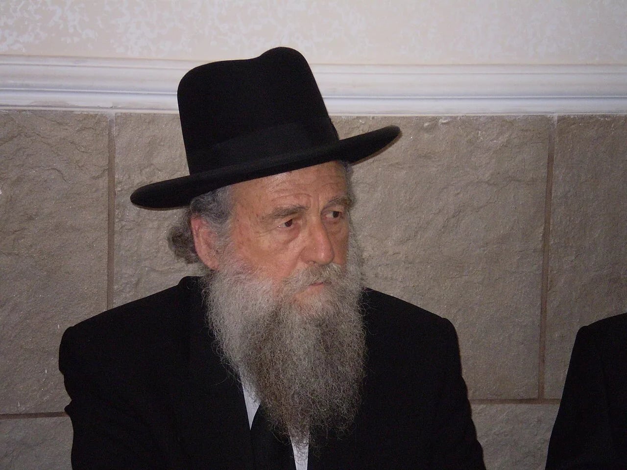Portrait of Moshe Shapira (1935–2017) – memorial page