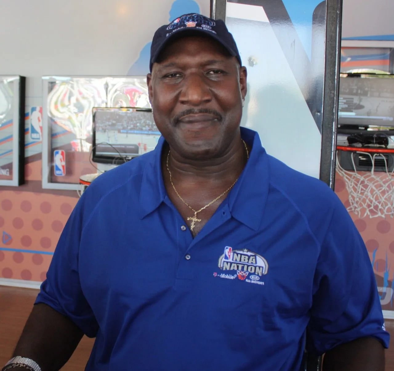 Portrait of Darryl Dawkins (1957–2015) – memorial page