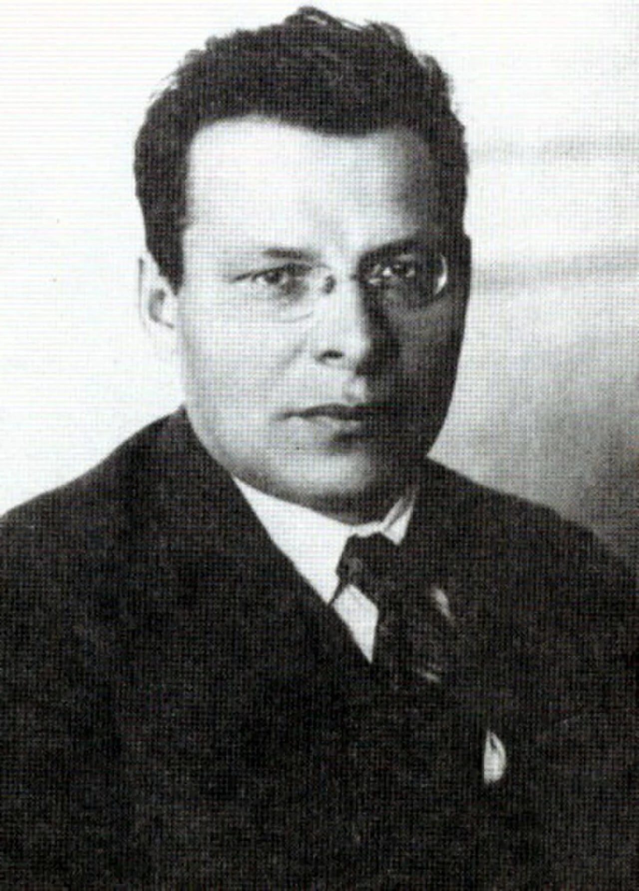 Portrait of Jan Ernestowitsch Rudsutak (1887–1938) – memorial page