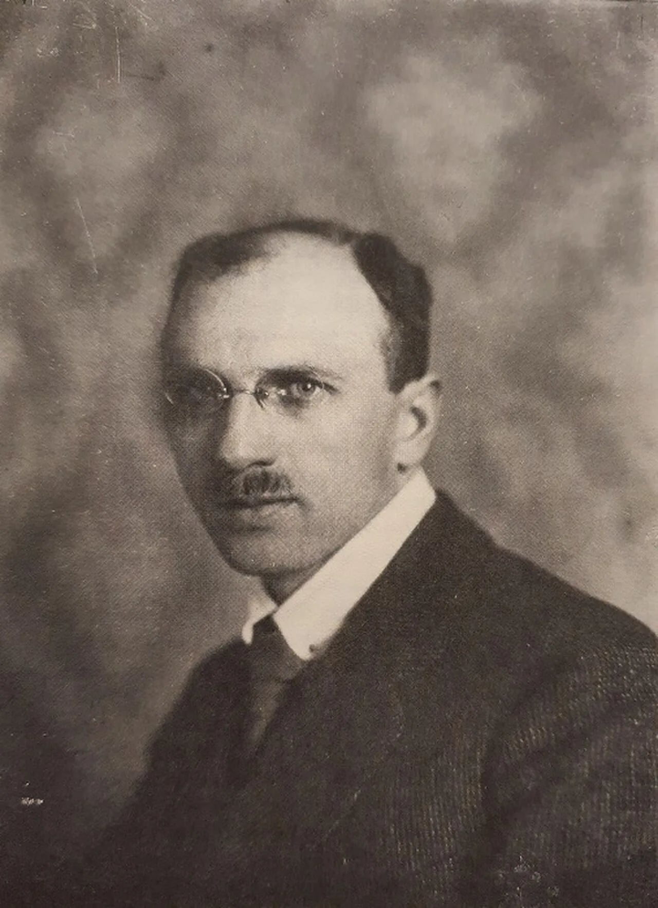 Portrait of Ernst Niekisch (1889–1967) – memorial page