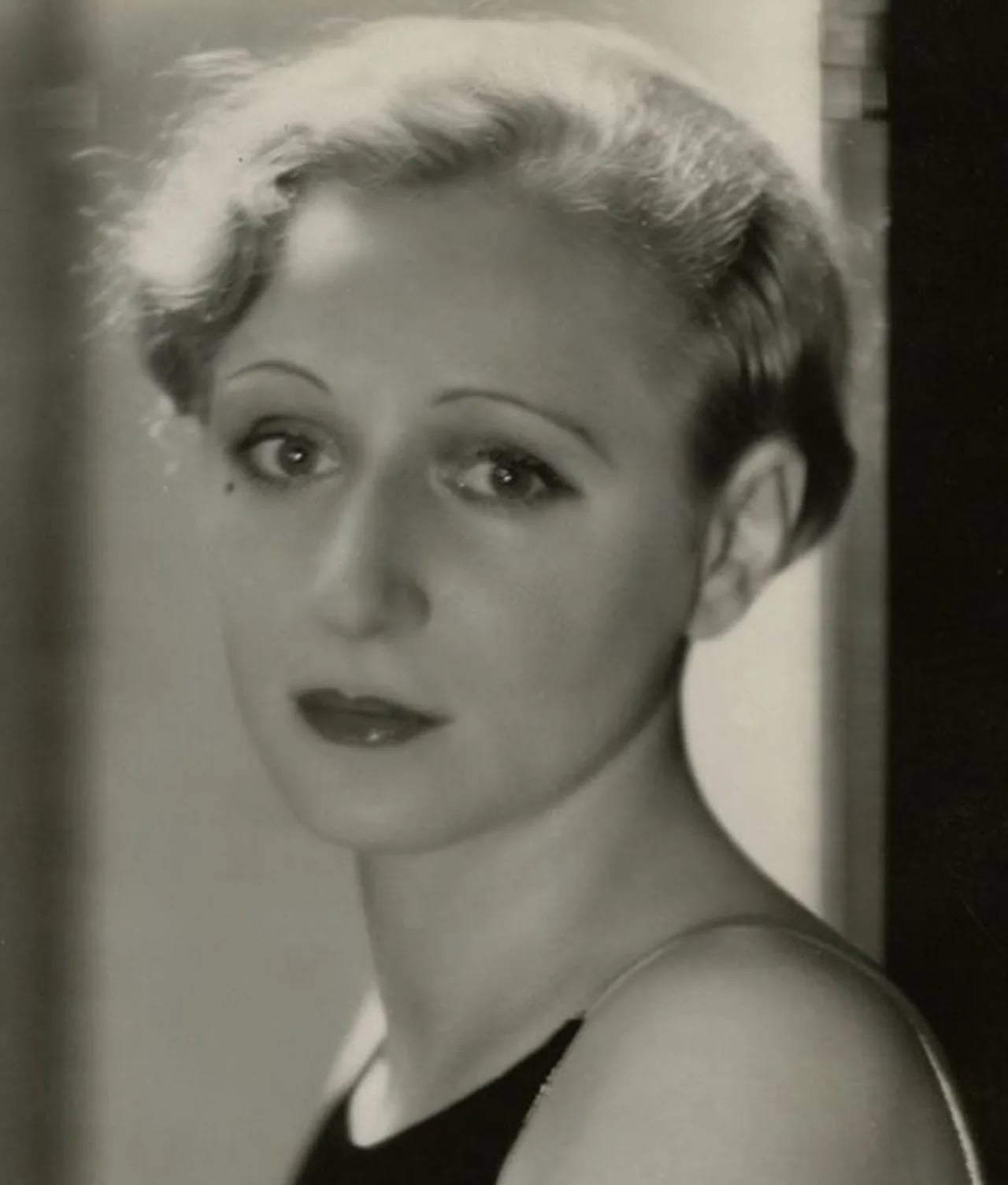 Porträt von Ola Lilith (1906–1980) – Gedenkseite