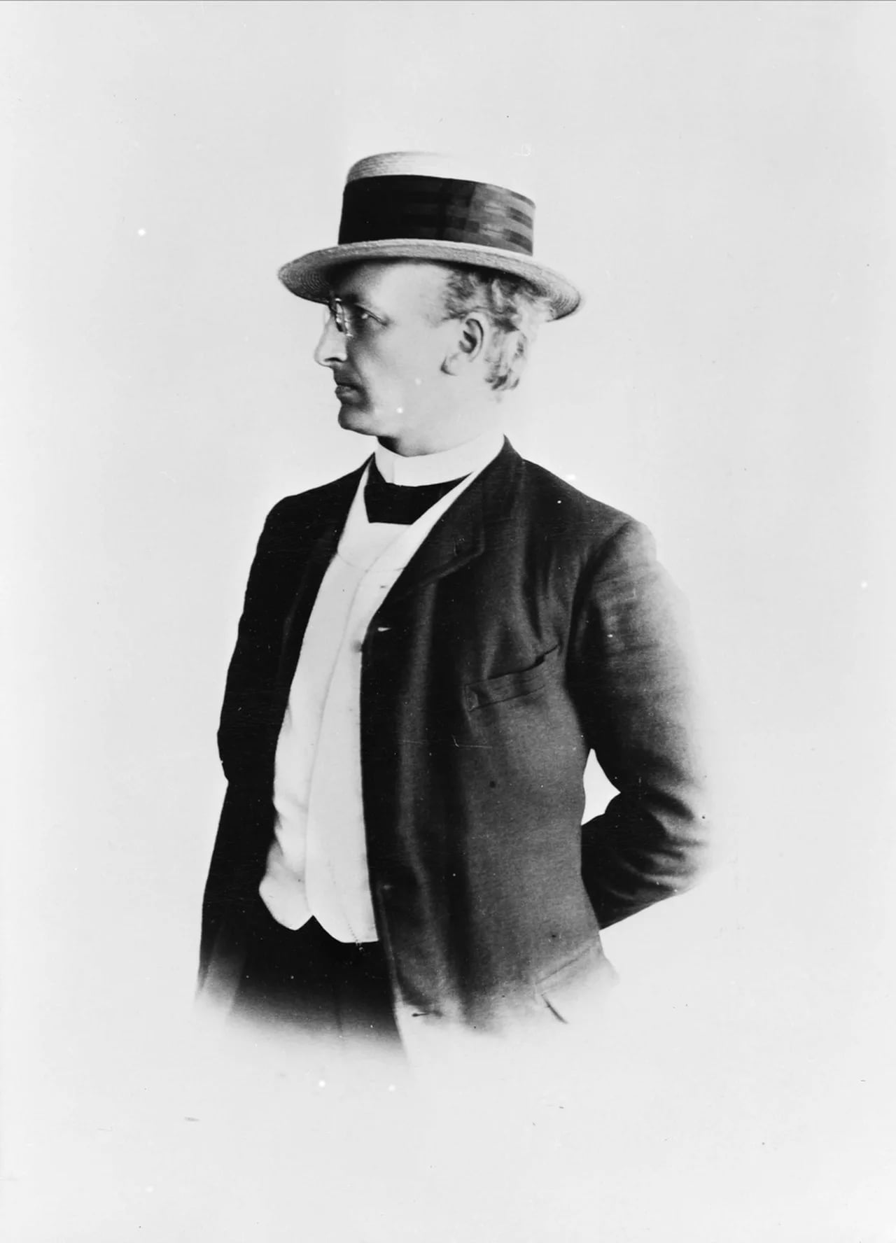 Portrait of Ole Arntzen Lützow-Holm (1853–1936) – memorial page