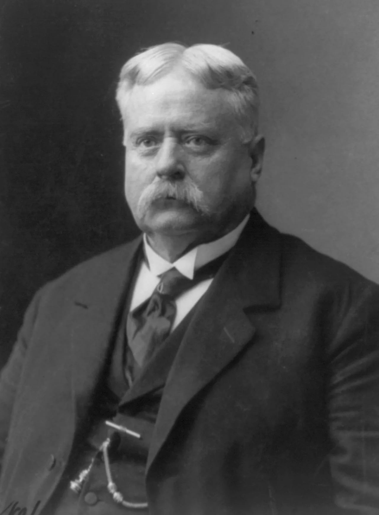 Portrait of Fitzhugh Lee (1835–1905) – memorial page