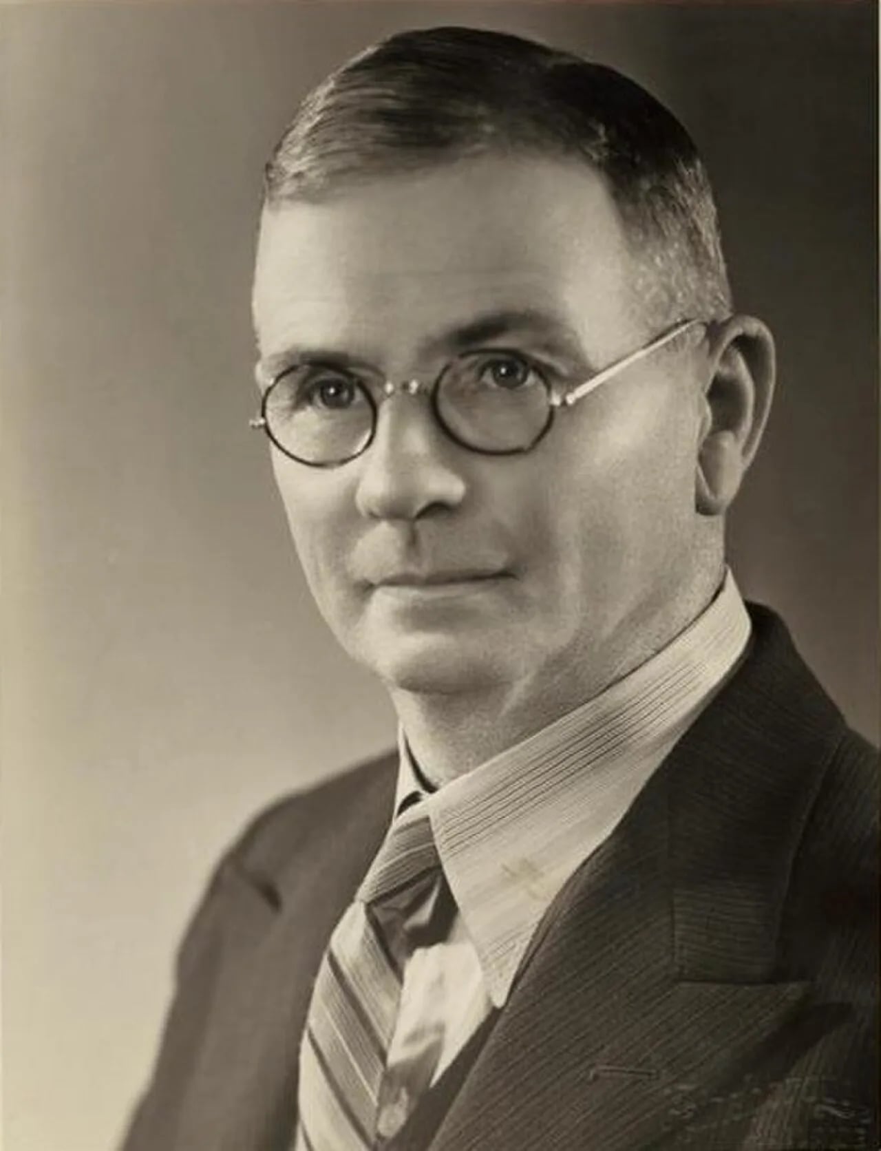Portrait of Oliver Uppill (1876–1946) – memorial page