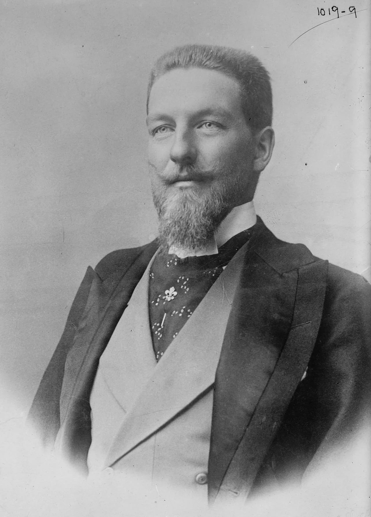 Porträt von Louis Philippe Robert d’Orléans, duc d’Orléans (1869–1926) – Gedenkseite