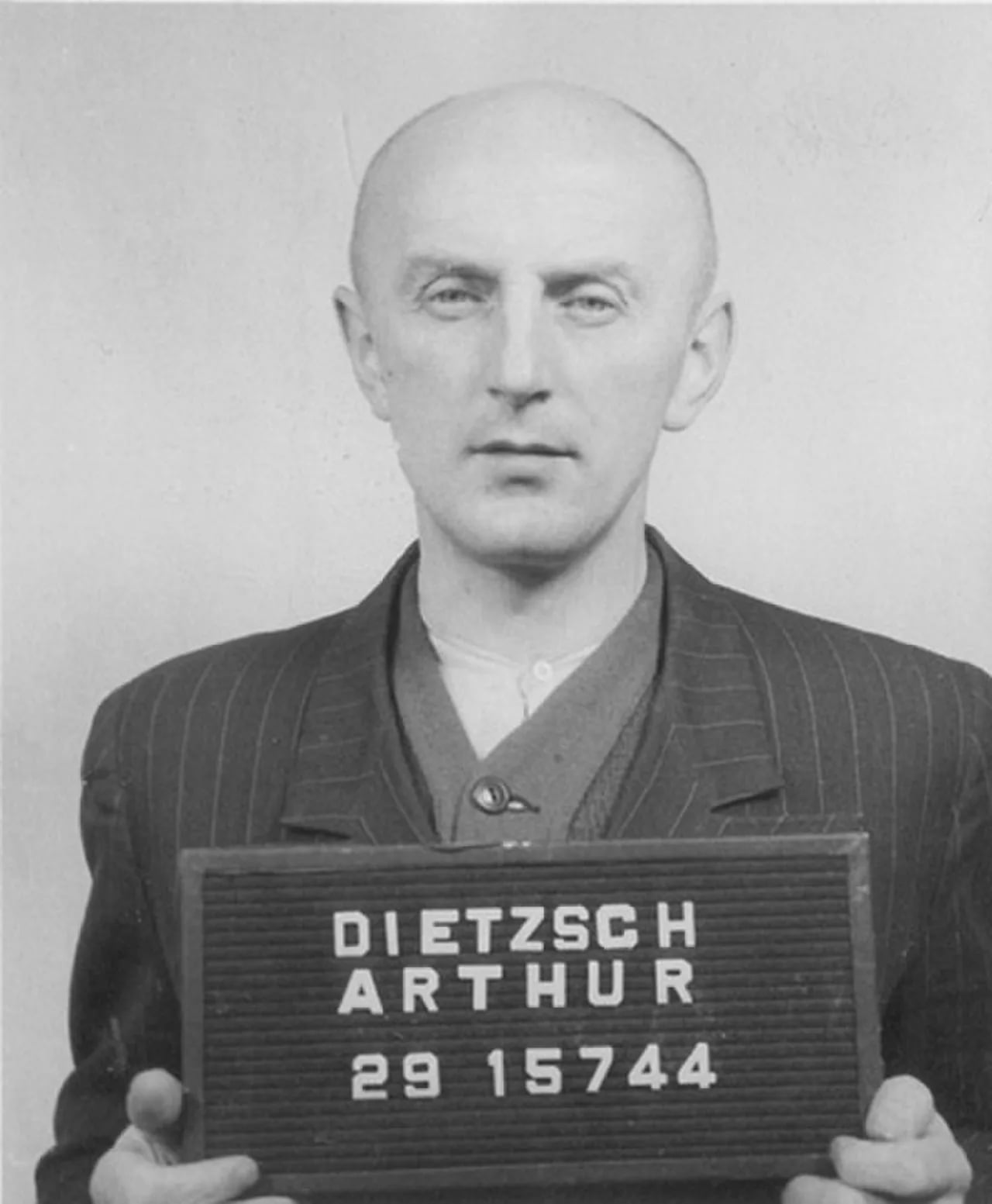 Porträt von Arthur Dietzsch (1901–1974) – Gedenkseite