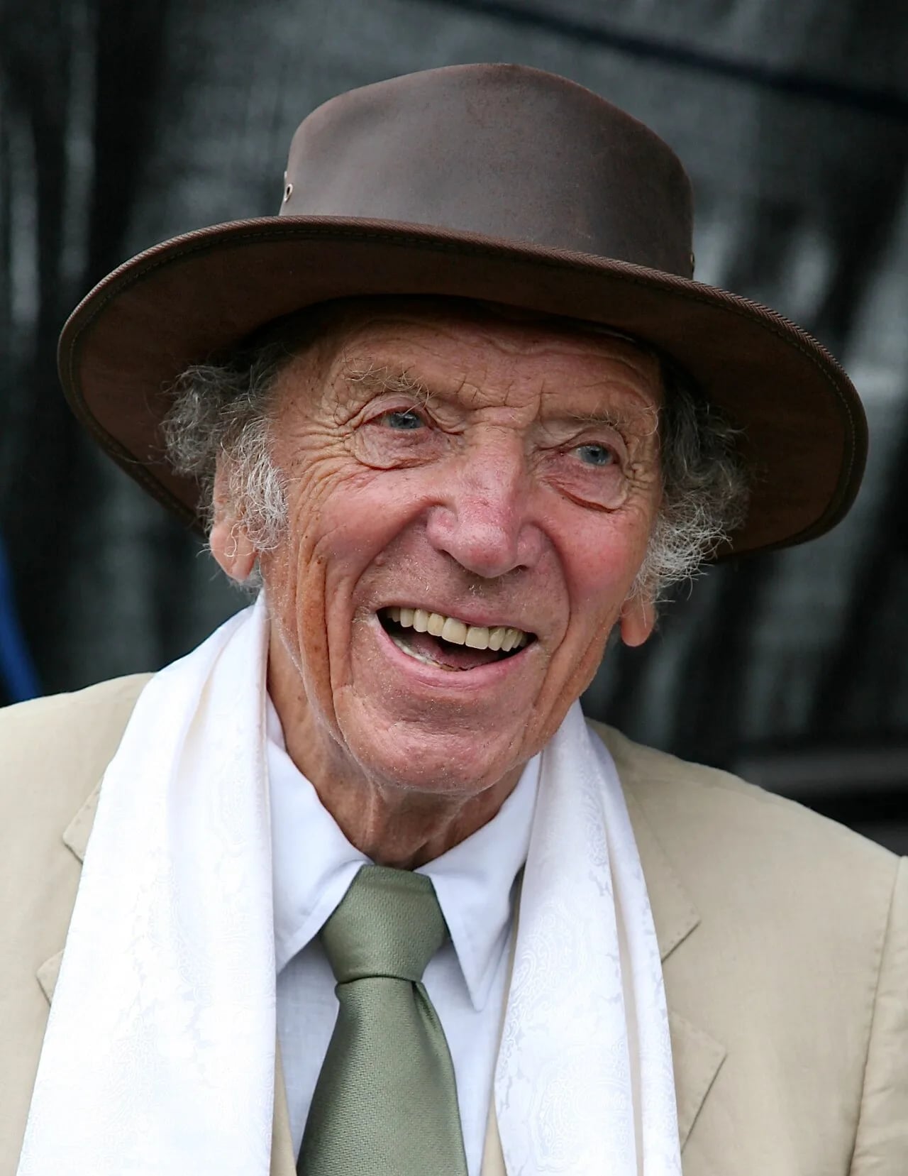 Porträt von Knut Steen (1924–2011) – Gedenkseite