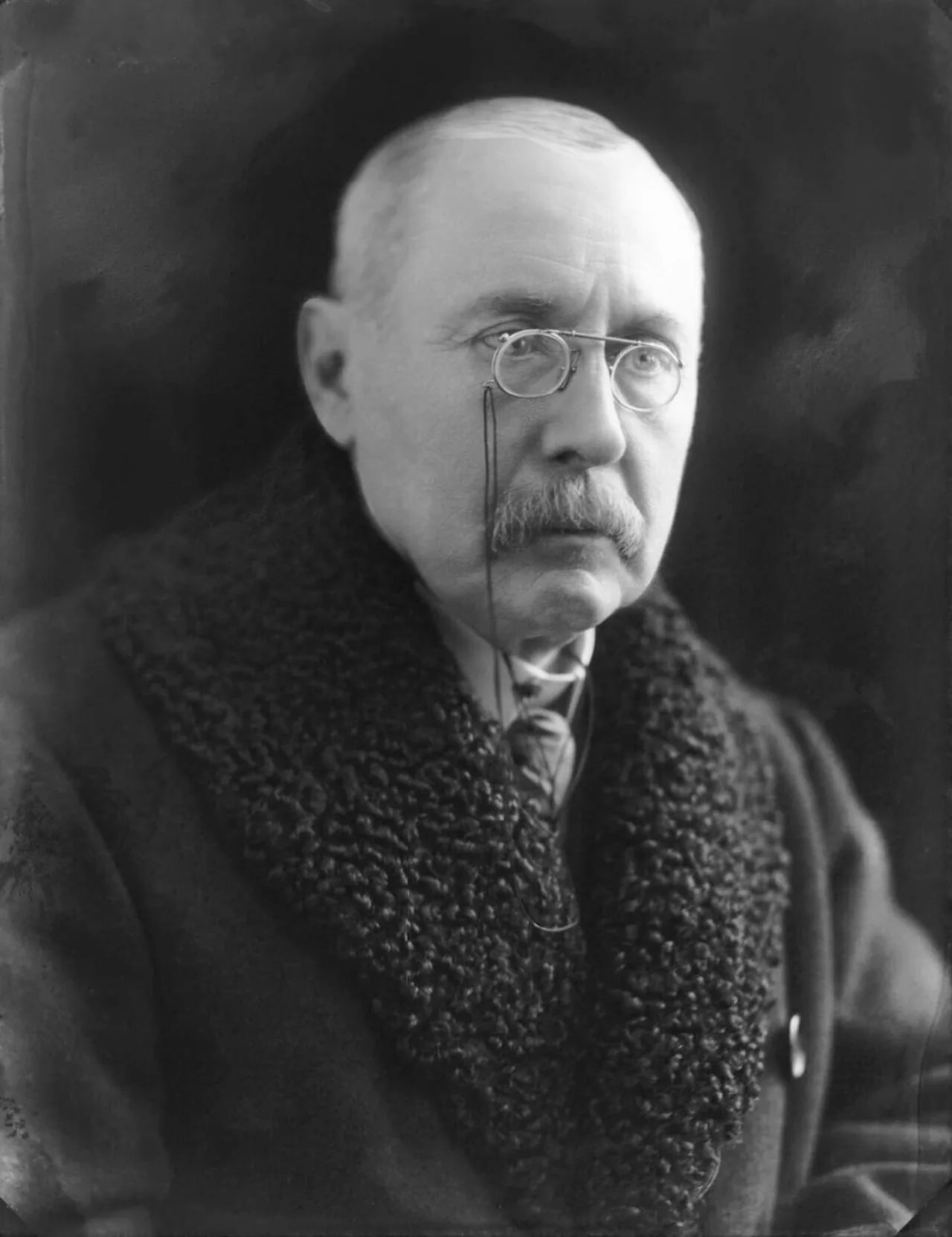 Portrait of Arthur Henry Hardinge (1859–1933) – memorial page