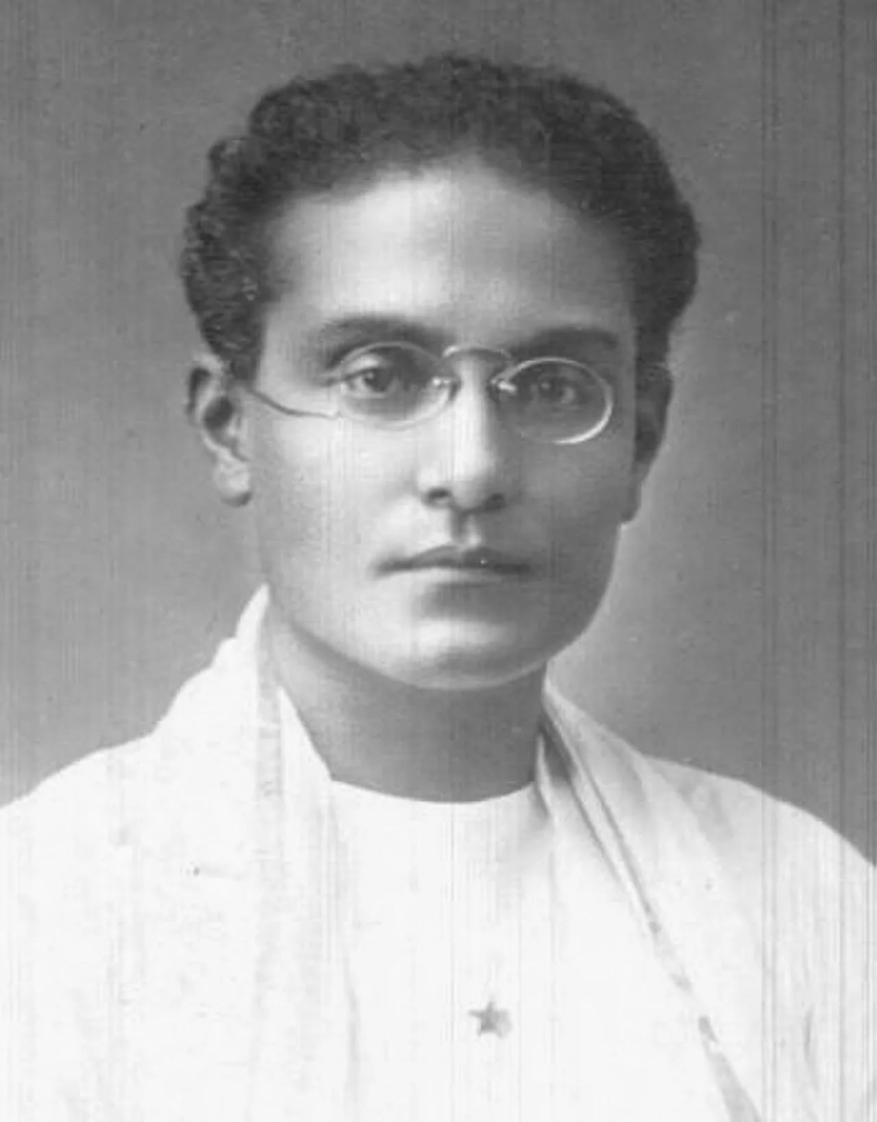 Portrait of Curuppumullage Jinarajadasa (1875–1953) – memorial page