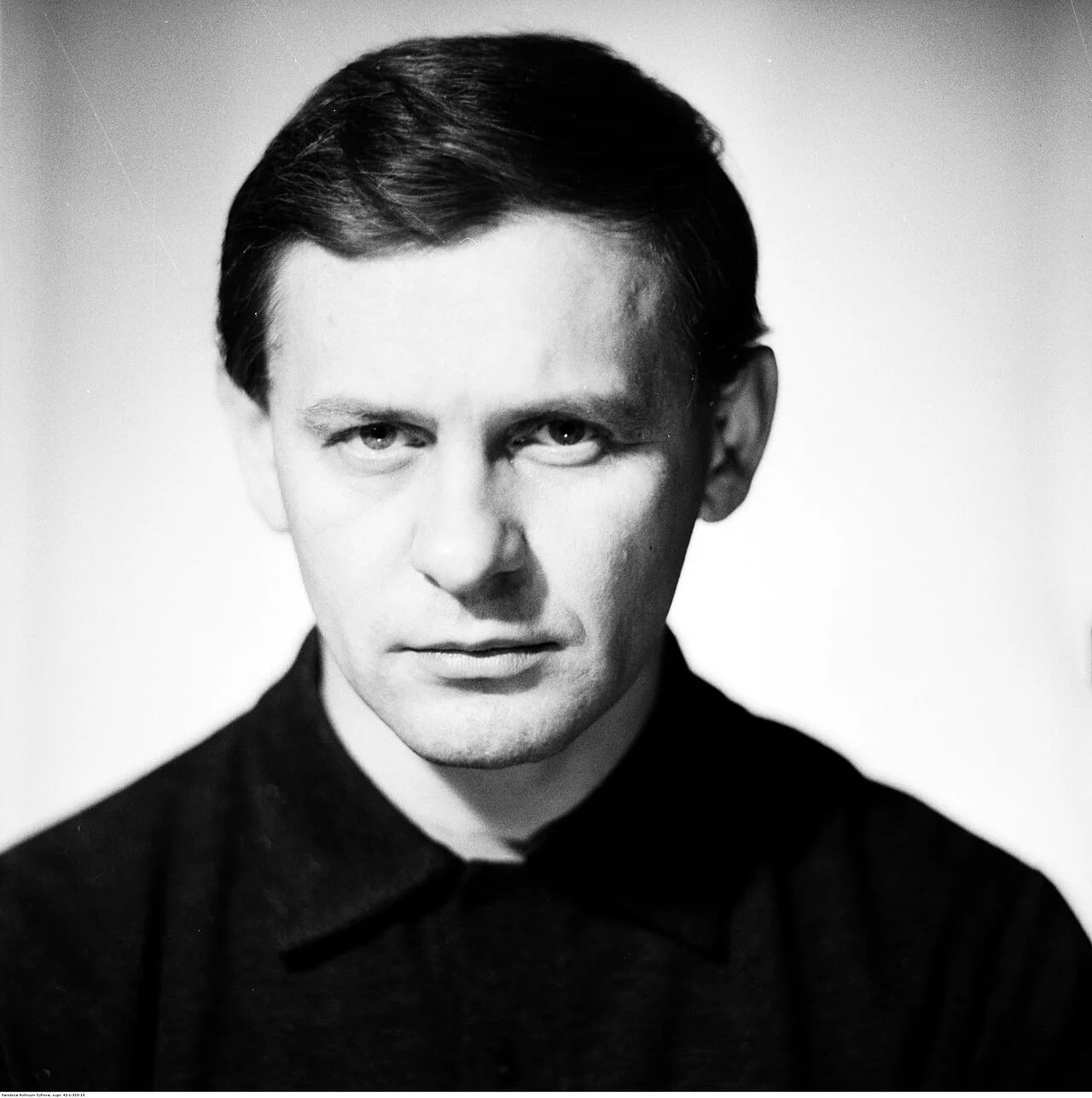 Porträt von Tadeusz Łomnicki (1927–1992) – Gedenkseite