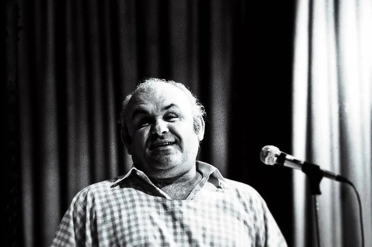 Portrait of Géza Hofi (1936–2002) – memorial page