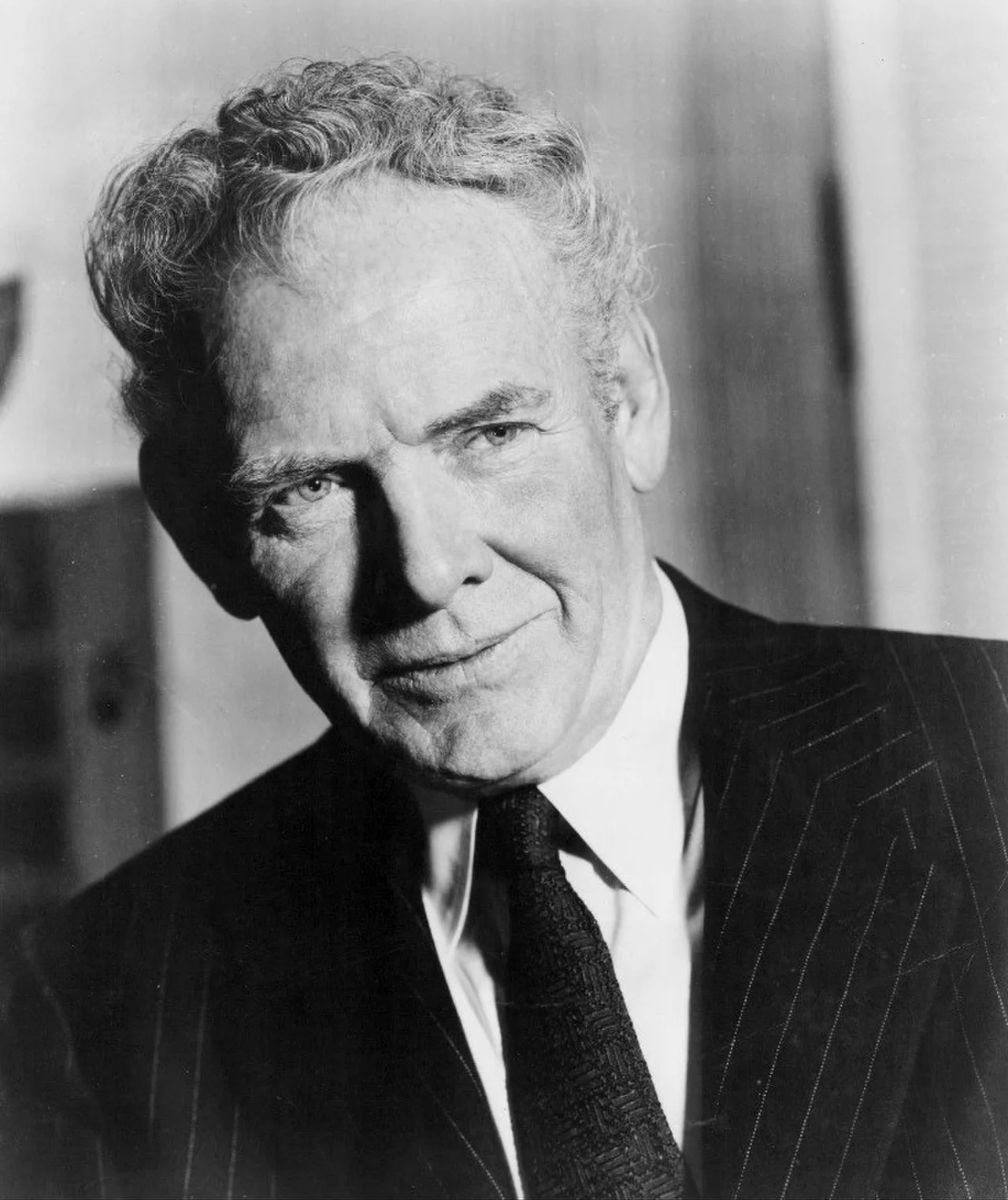 Porträt von Charles Bickford (1891–1967) – Gedenkseite