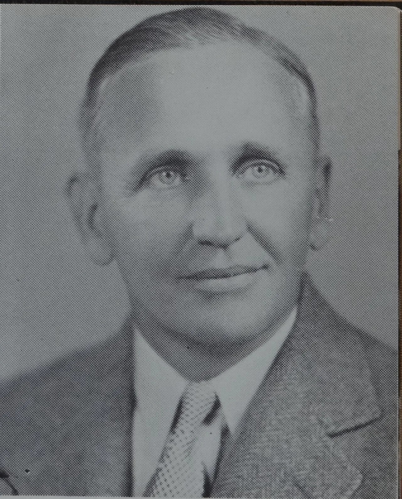 Portrait of Osborne Cowles (1899–1997) – memorial page