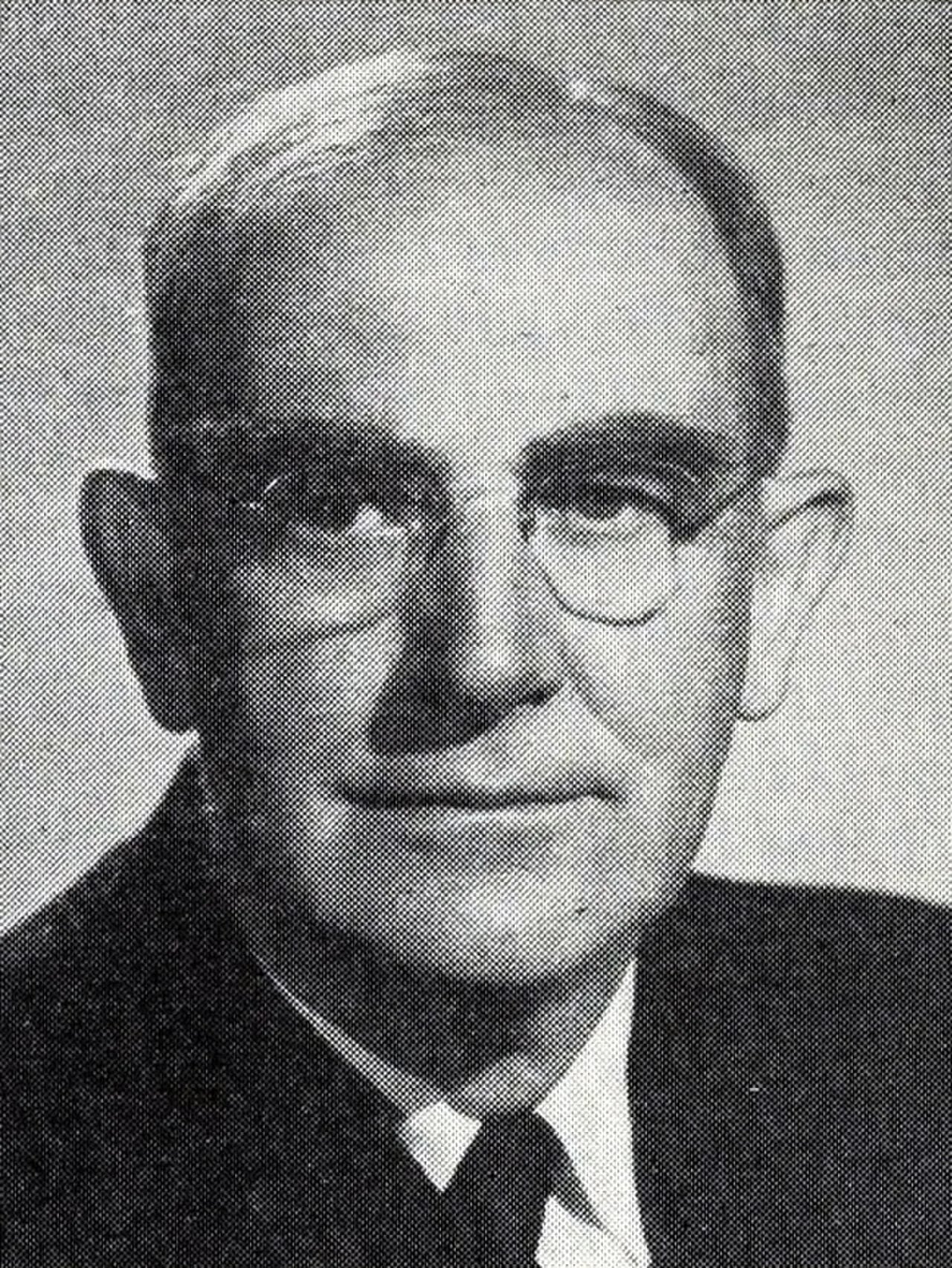 Portrait of Oscar A. Kirkham (1880–1958) – memorial page