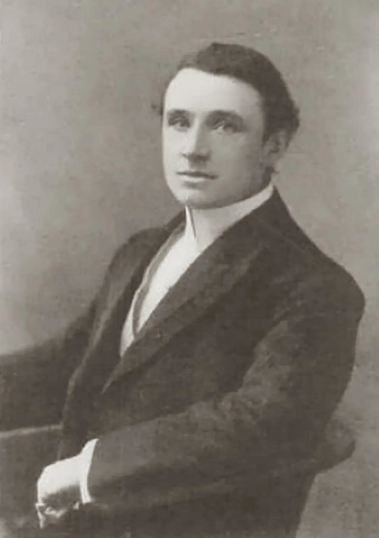 Portrait of Oswald Yorke (1866–1943) – memorial page