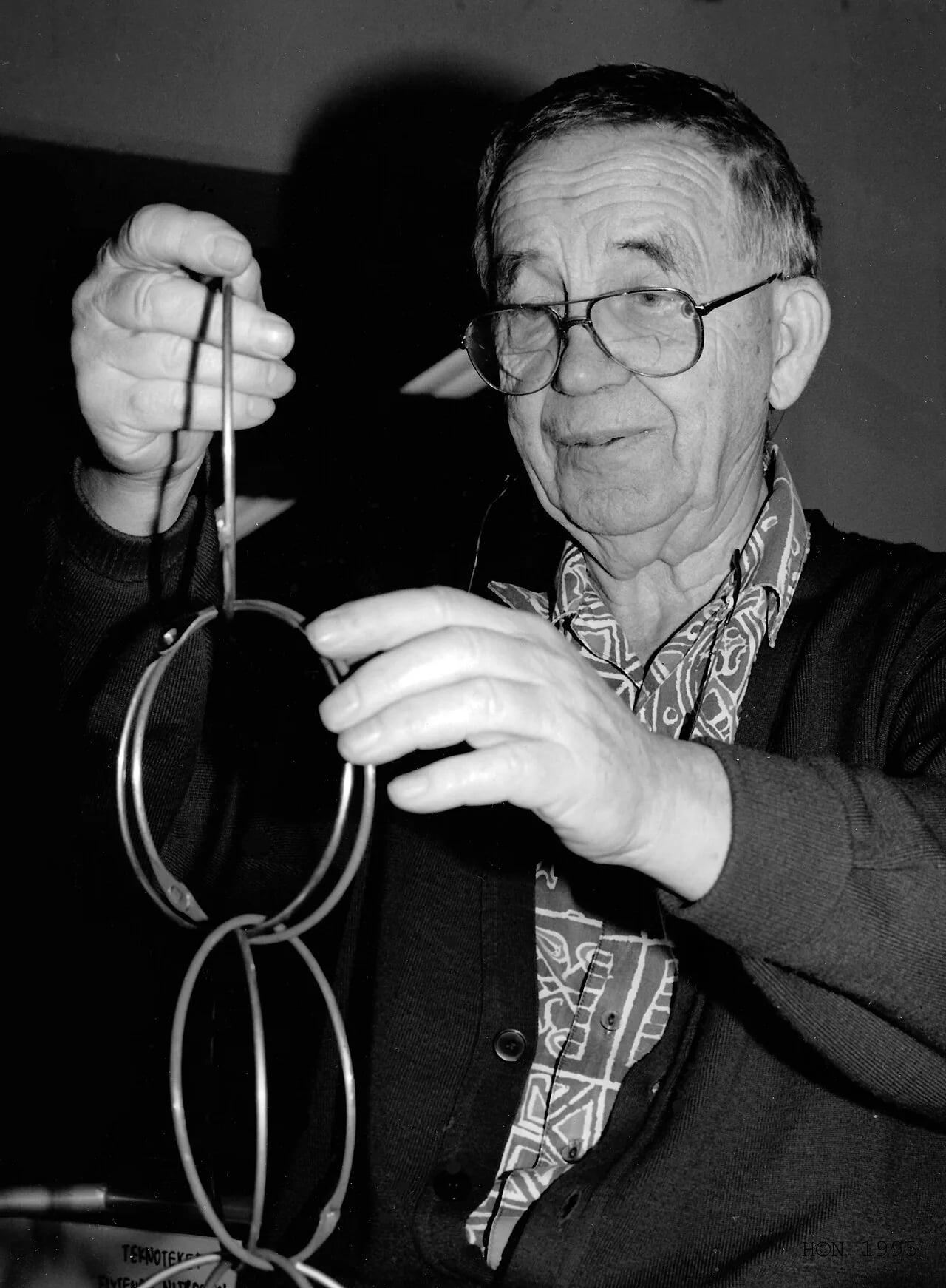 Portrait of Otto Øgrim (1913–2006) – memorial page