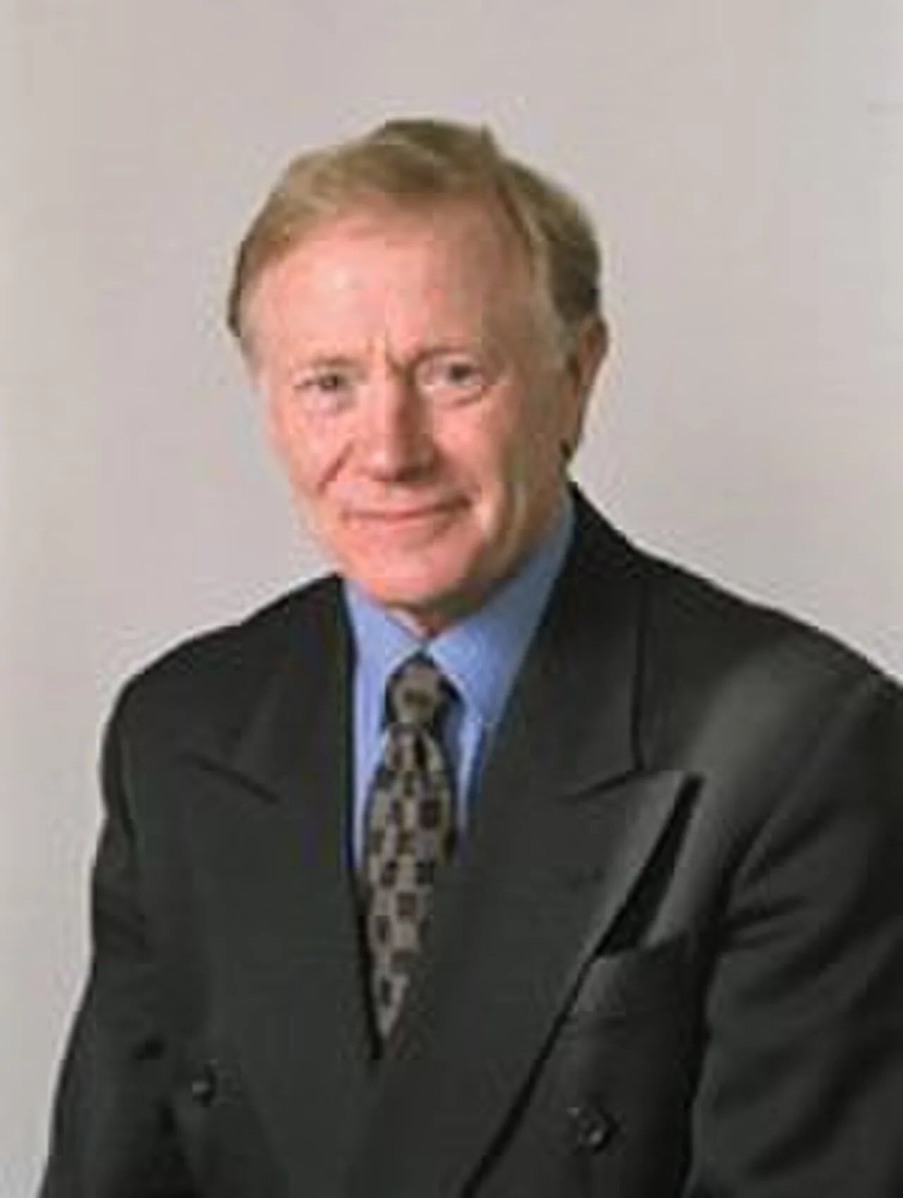 Portrait of Owen John Thomas (1939–2024) – memorial page