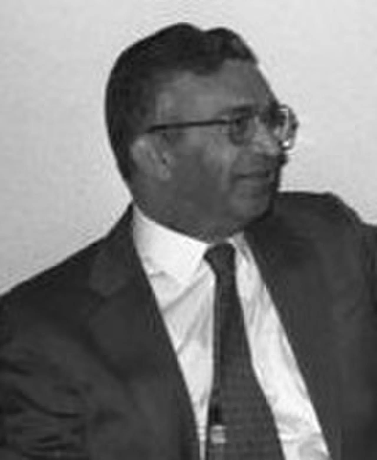 Portrait of Saadun Hammadi (1930–2007) – memorial page