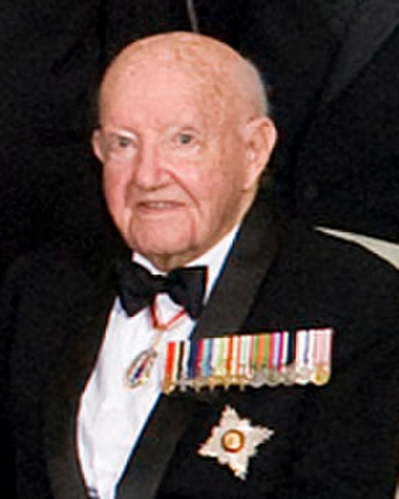Porträt von Owen Woodhouse (1916–2014) – Gedenkseite