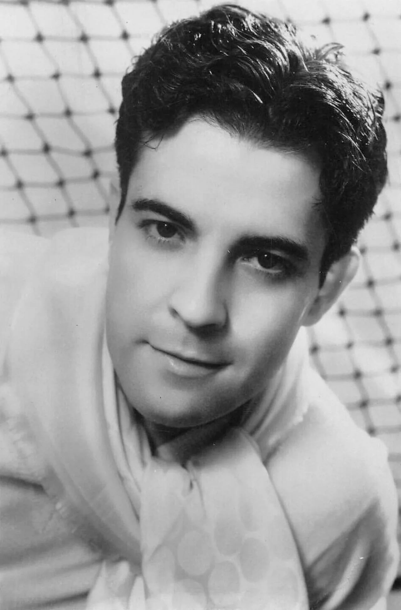 Portrait of Ramón Novarro (1899–1968) – memorial page