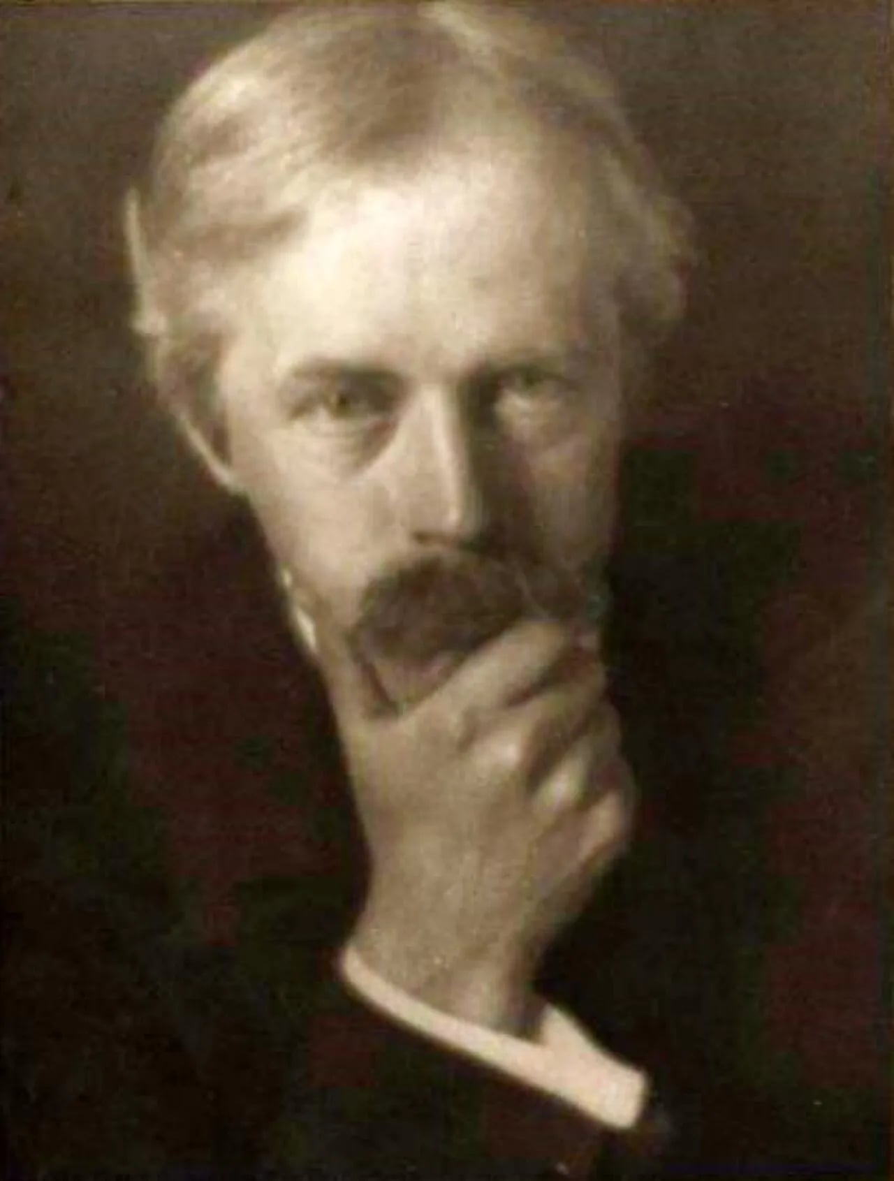 Porträt von Arthur Symons (1865–1945) – Gedenkseite