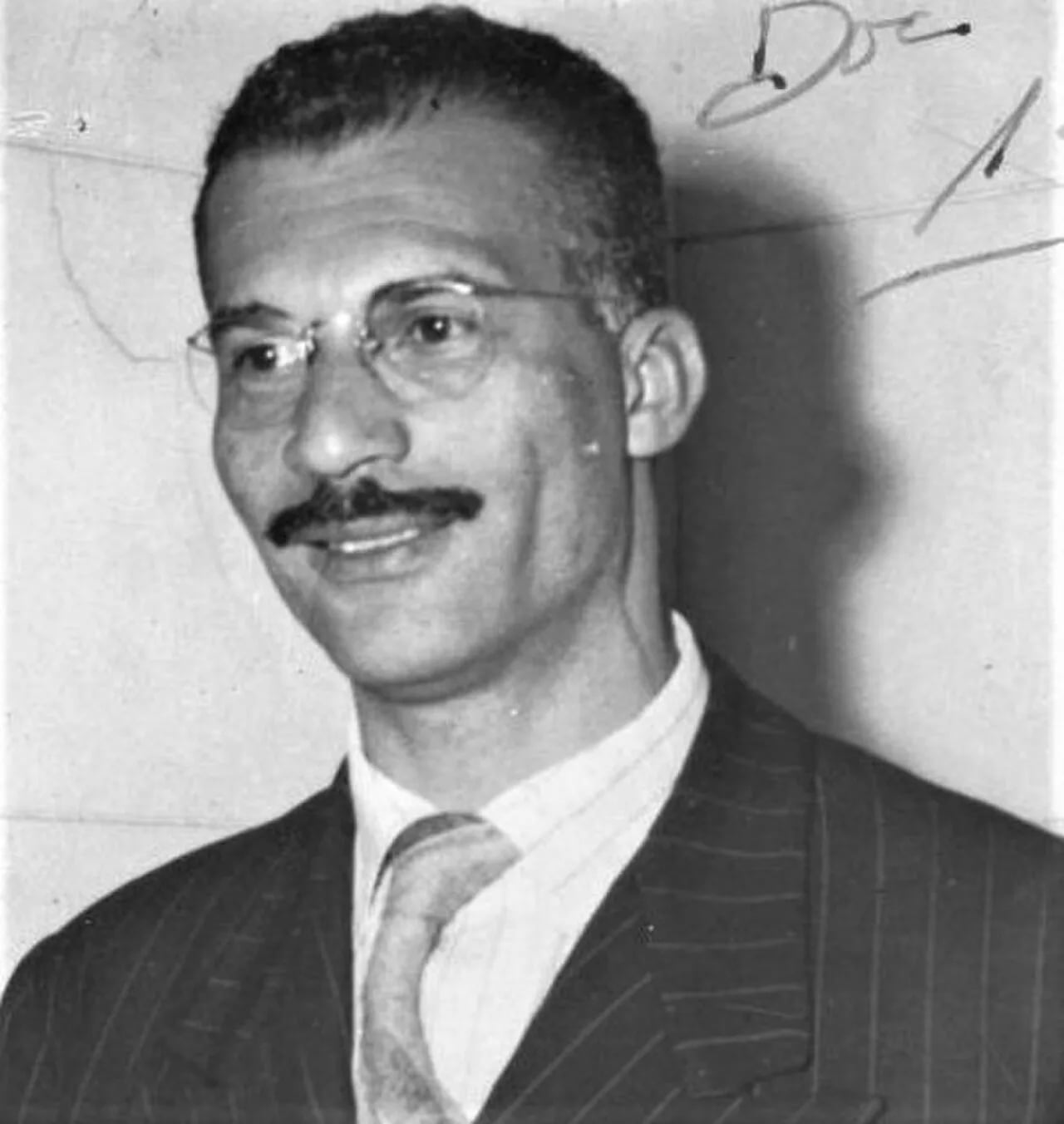 Porträt von Carlos Marighella (1911–1969) – Gedenkseite
