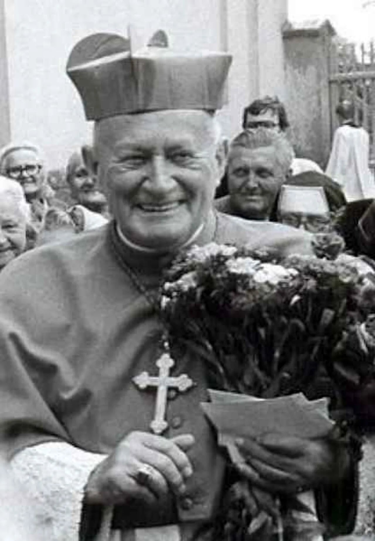Portrait of František Tomášek (1899–1992) – memorial page