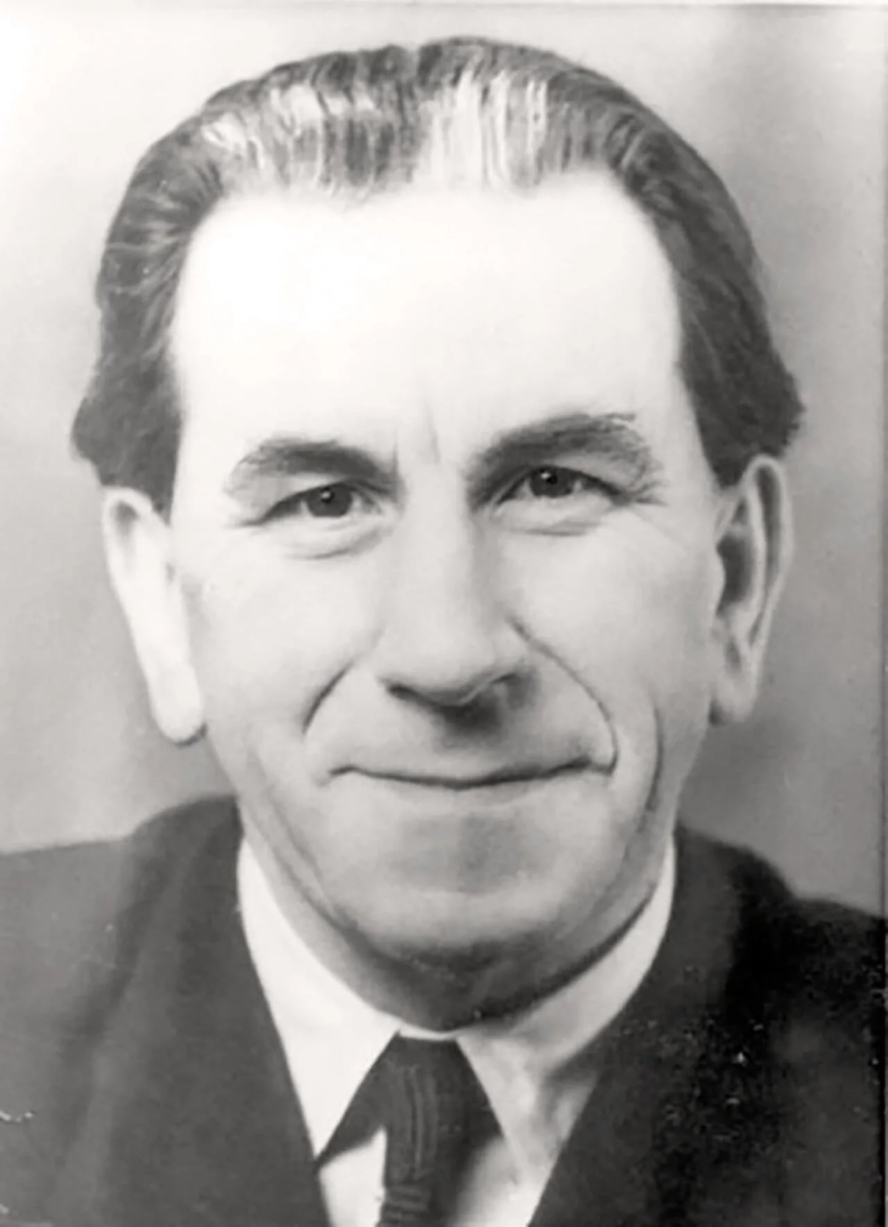 Portrait of Martinus Thomsen (1890–1981) – memorial page