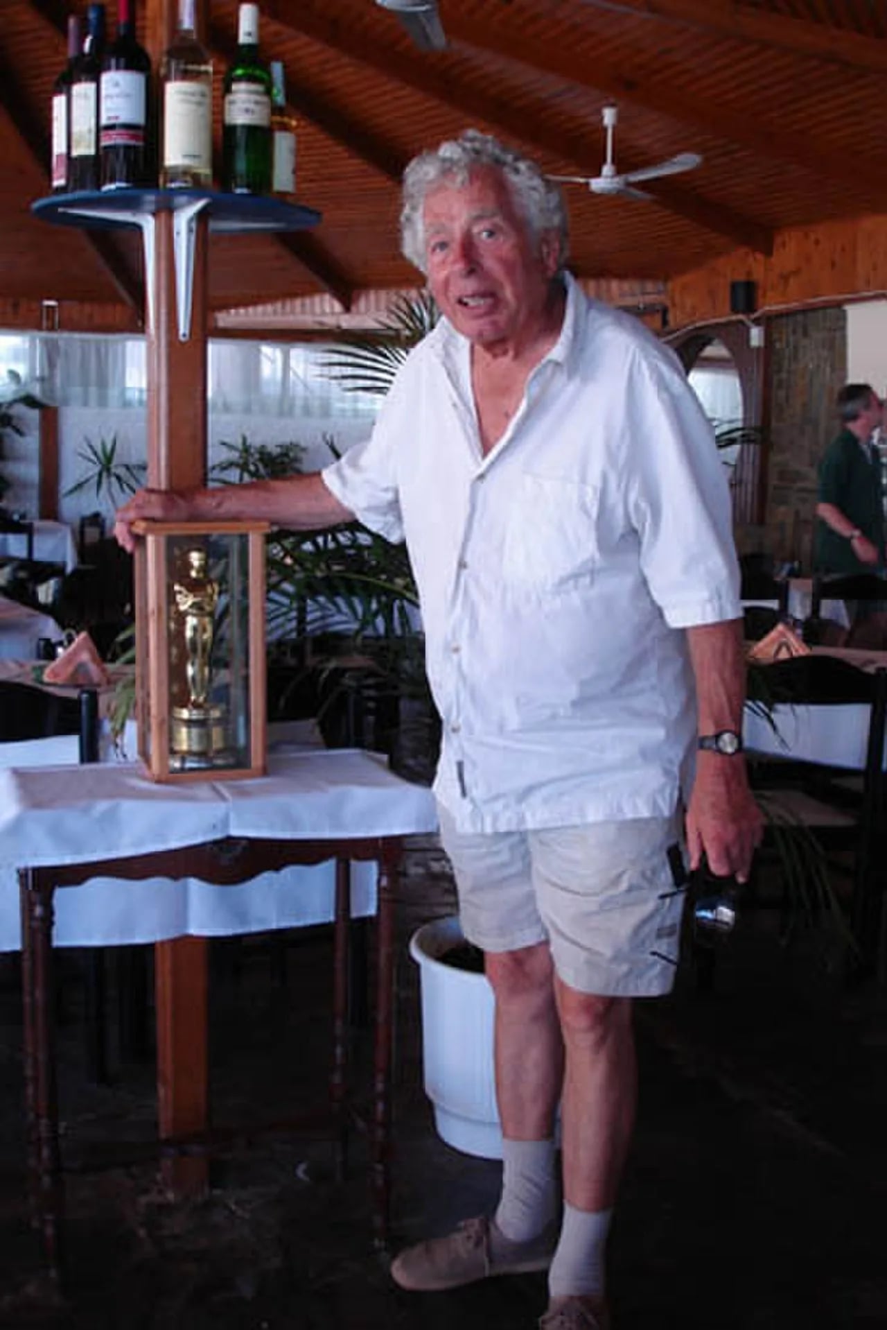 Portrait of Walter Lassally (1926–2017) – memorial page