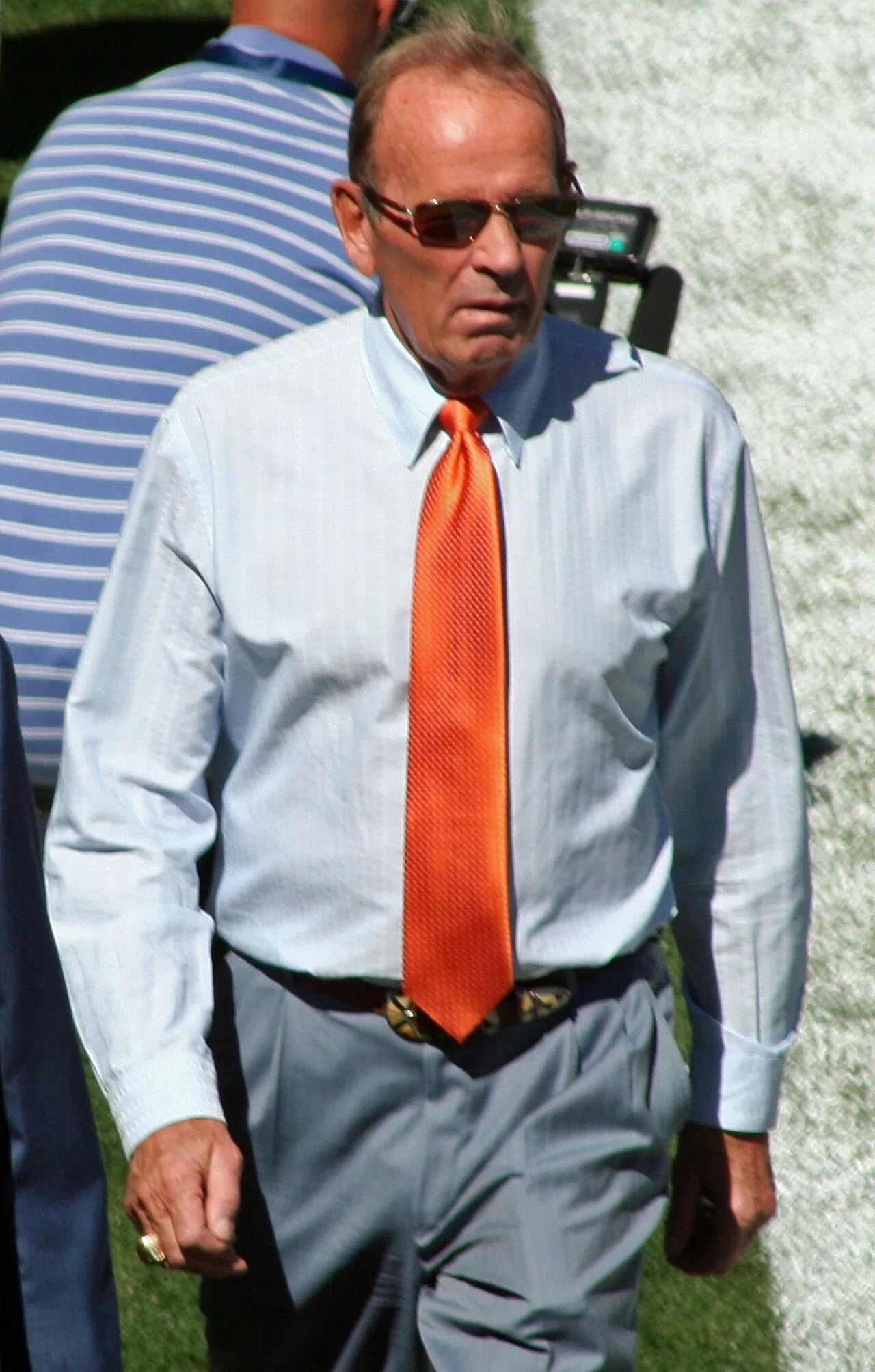 Portrait of Pat Bowlen (1944–2019) – memorial page