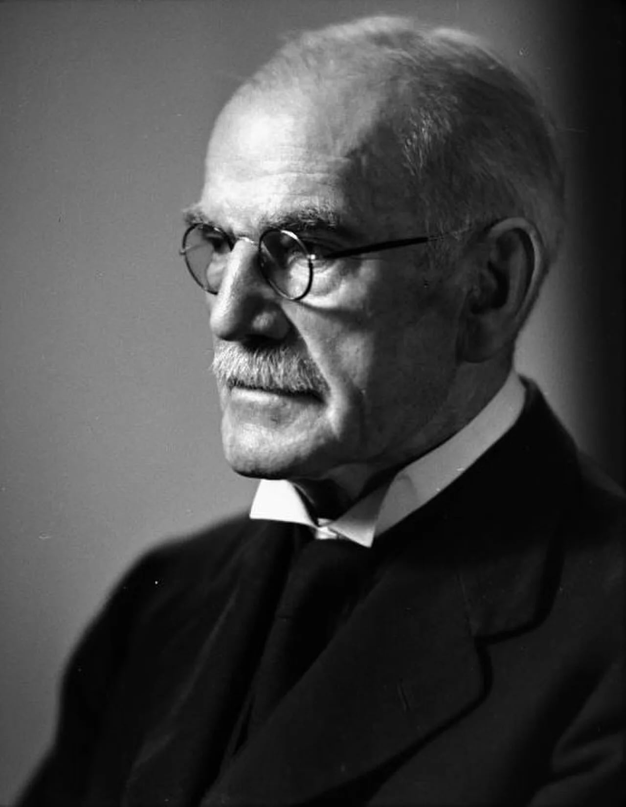 Portrait of Patrick O'Regan (1869–1947) – memorial page