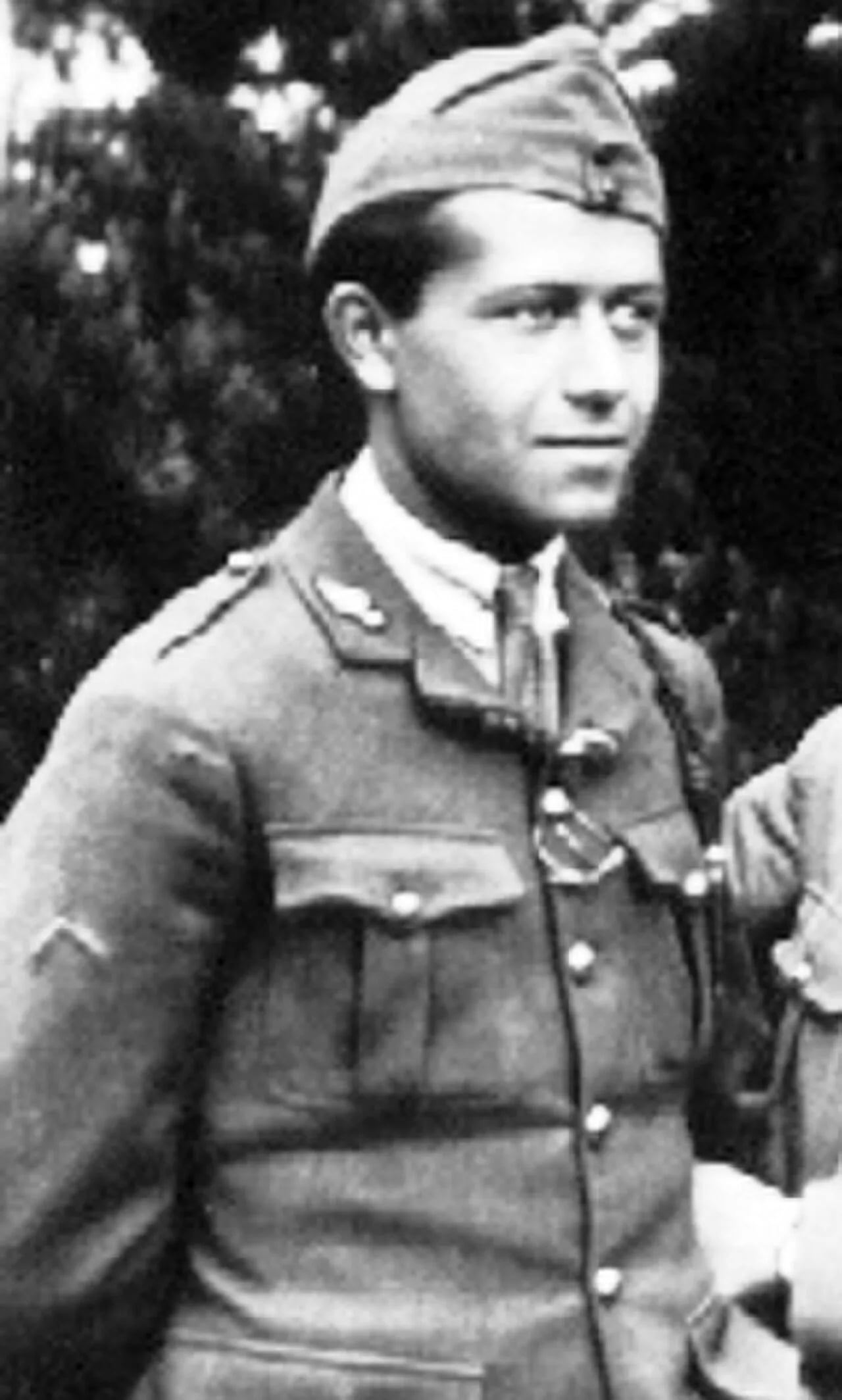 Portrait of Paul Barbreau (1894–1976) – memorial page