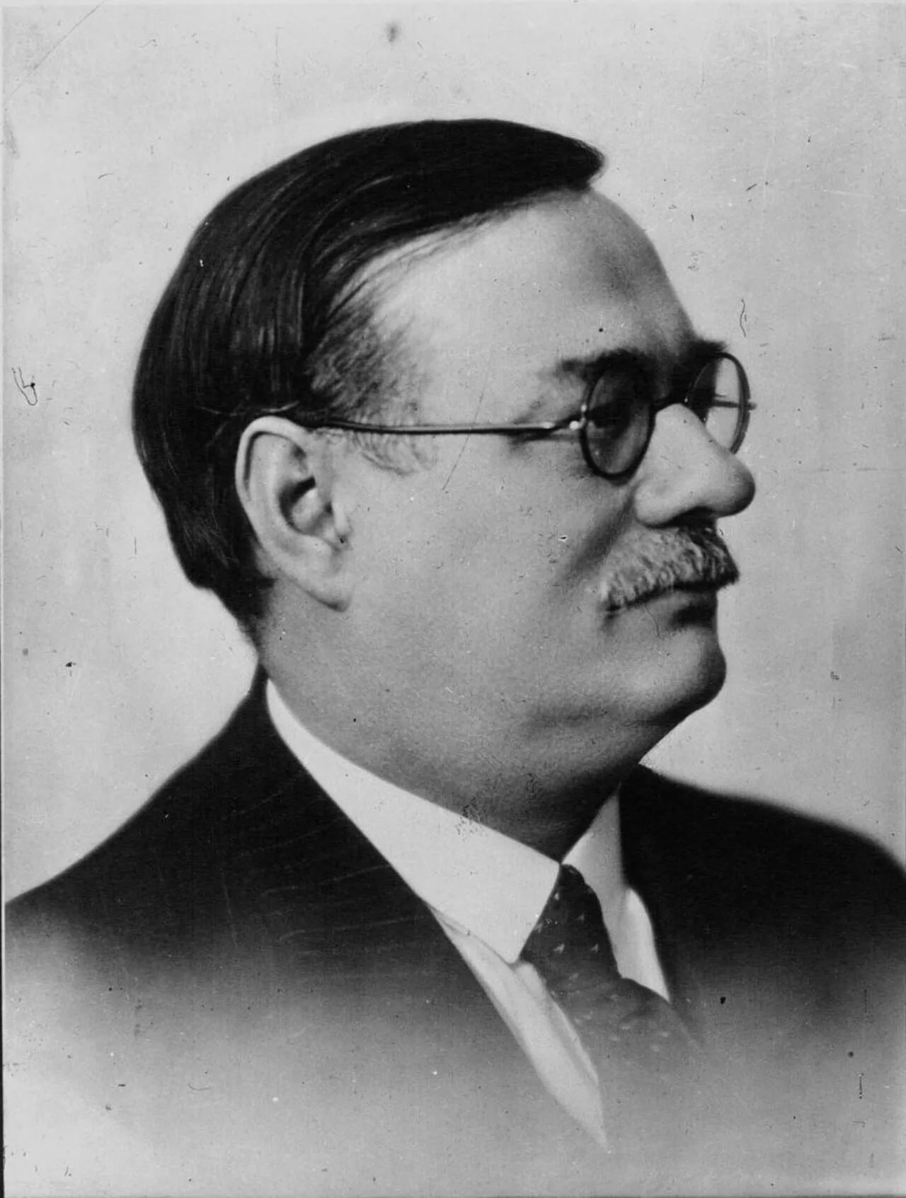 Portrait of Paul Bastide (1879–1962) – memorial page